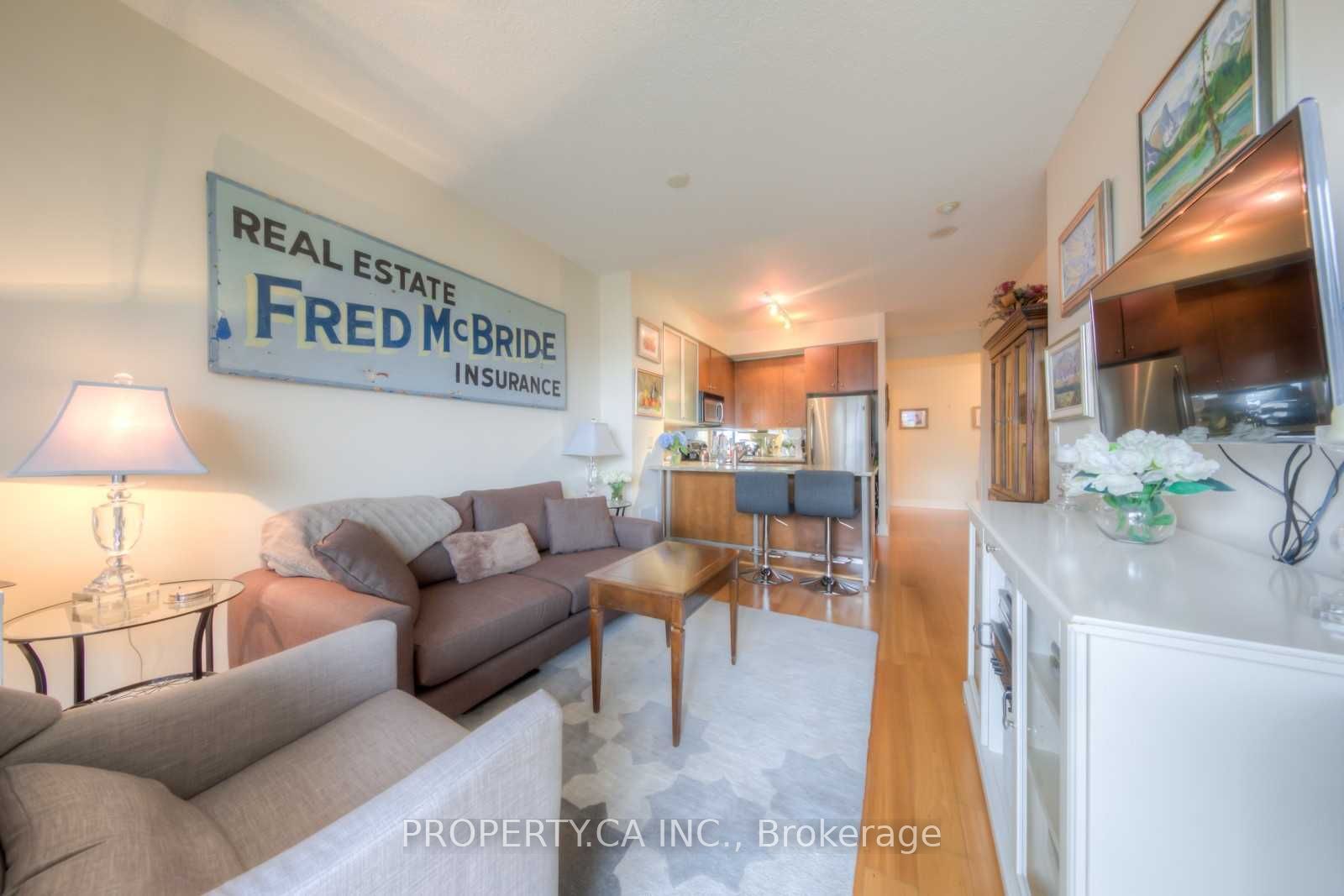 #707 - 438 King Street Property Photo 7