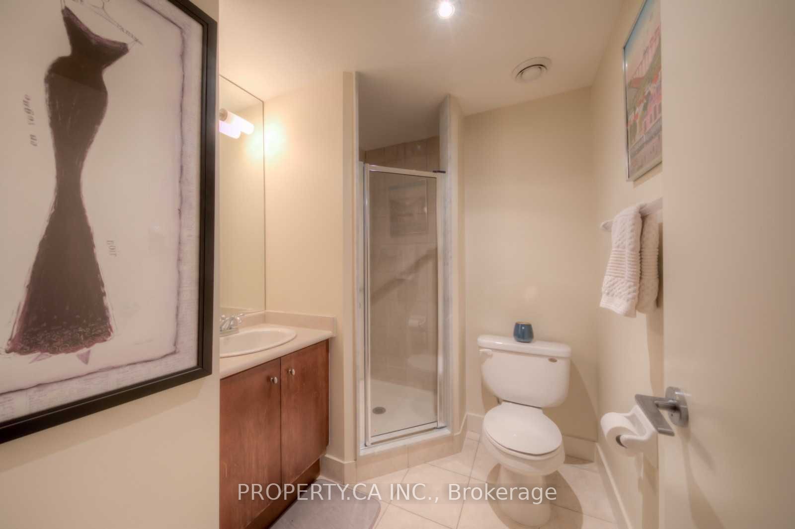 #707 - 438 King Street Property Photo 17