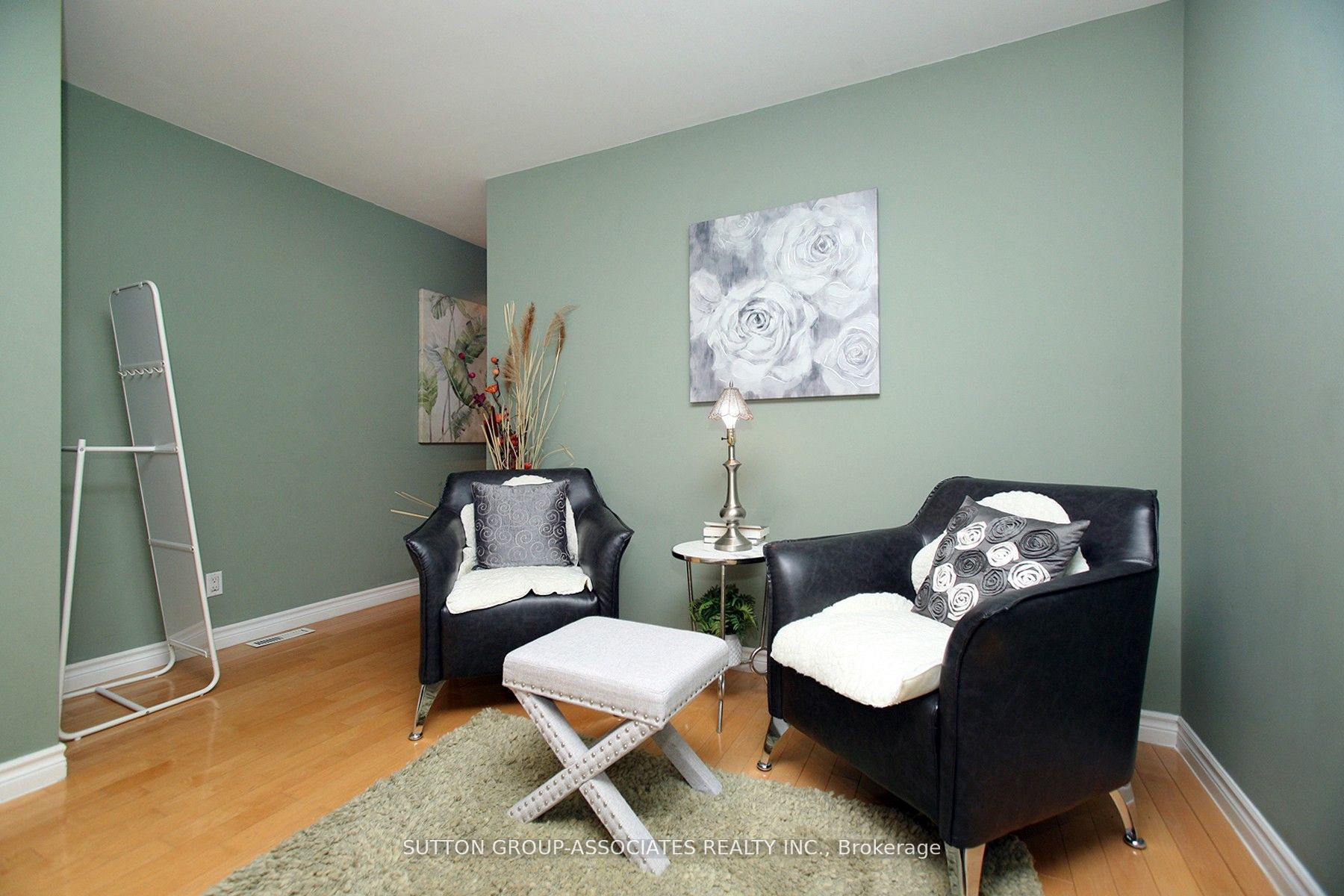 #unit 3 - 478 Bloor Street Property Photo 13
