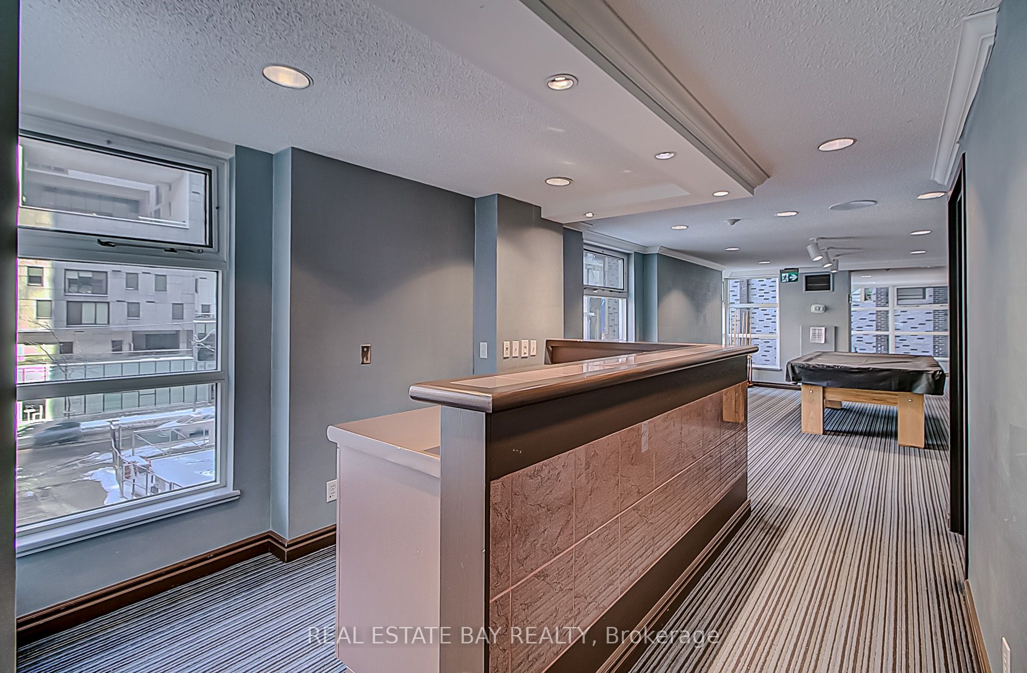 #1005 - 50 Lombard Street Property Photo 32