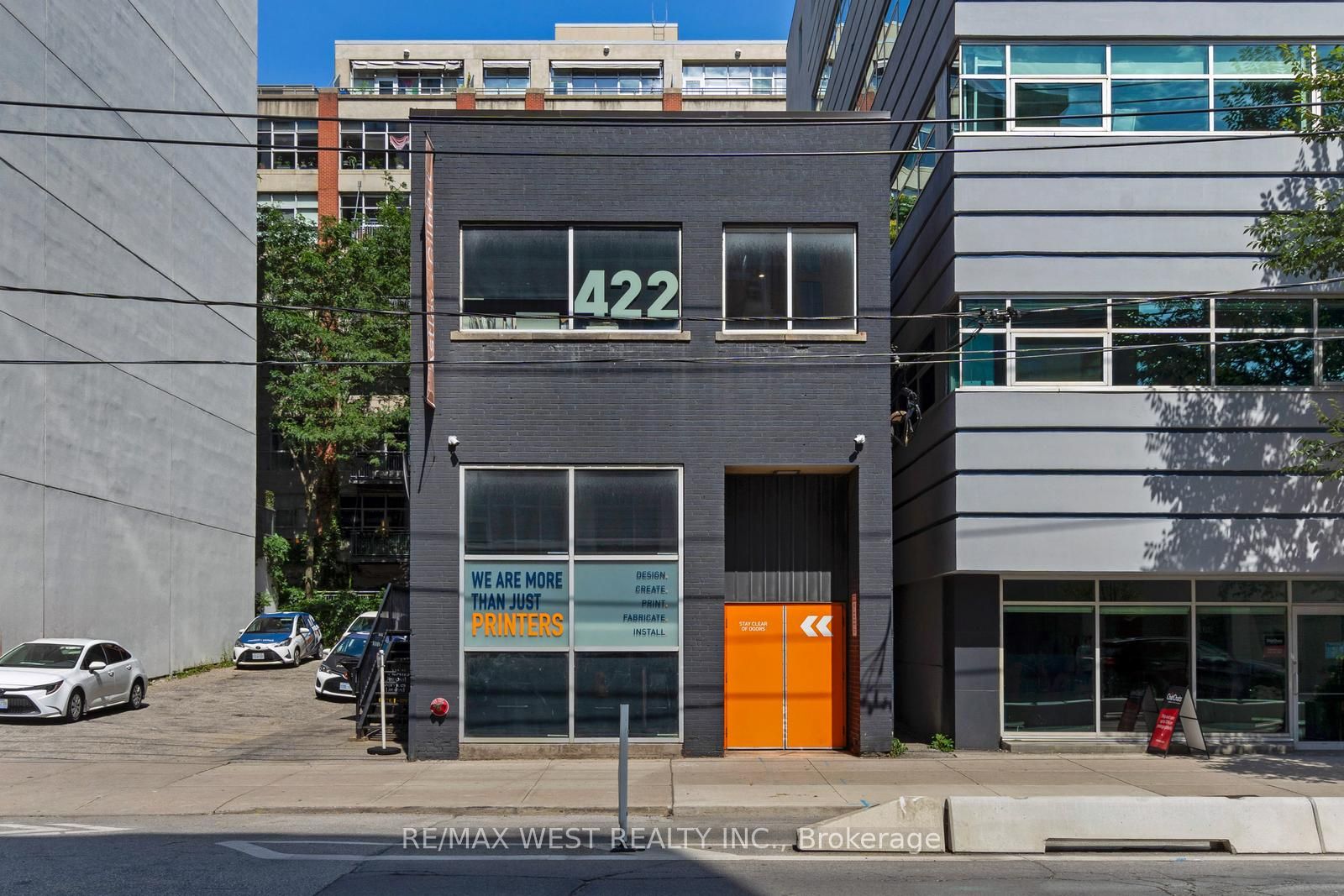 422 Adelaide St W Property Photo 2