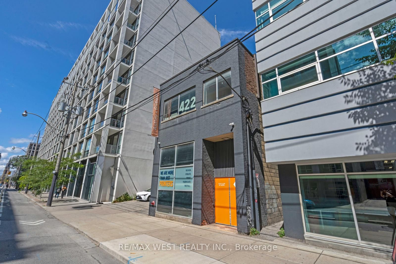 422 Adelaide St W Property Photo 4