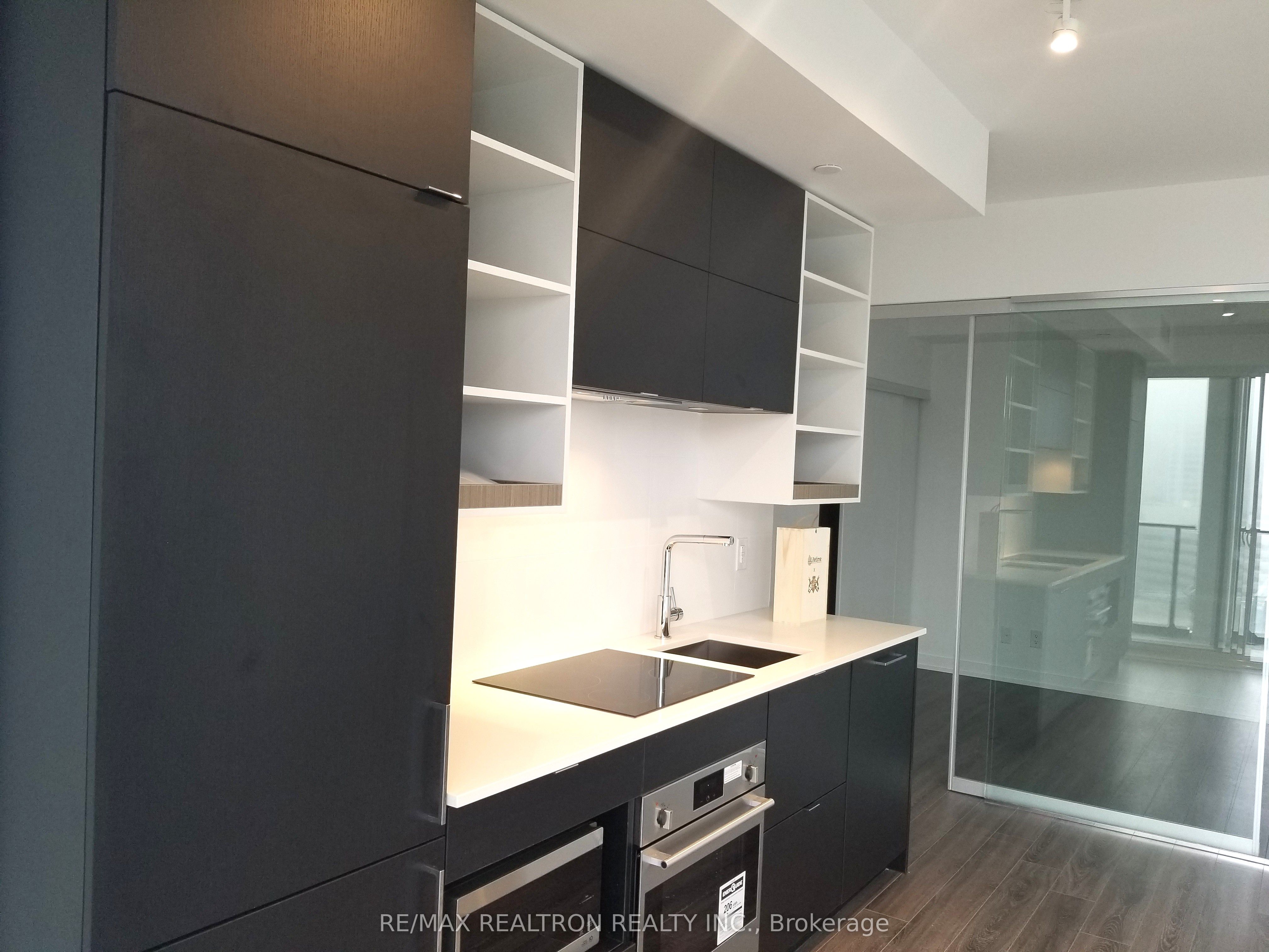 20 Edward Street 1510 Property Photo 9