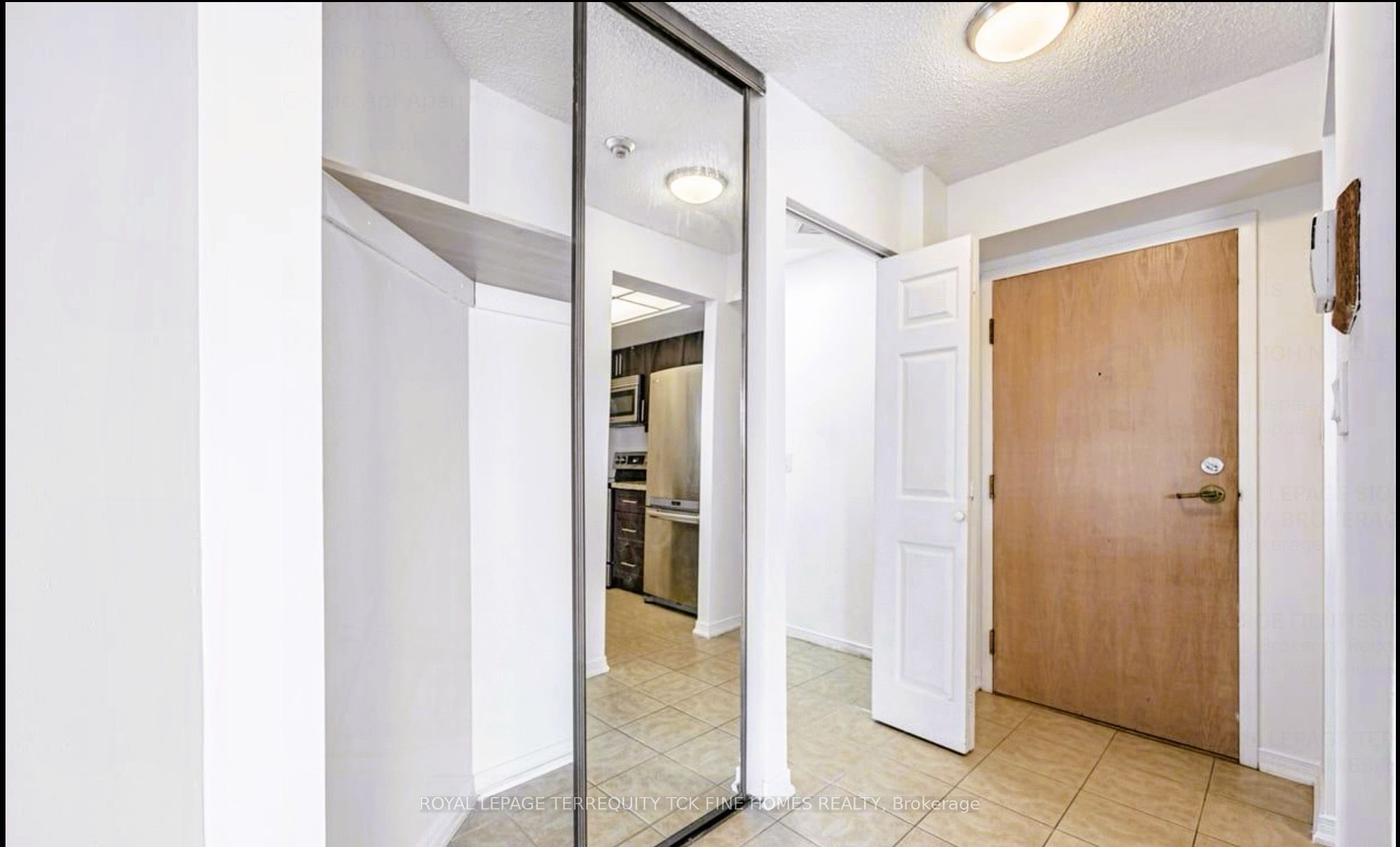 #1810 - 5 Concorde Place Property Photo 2