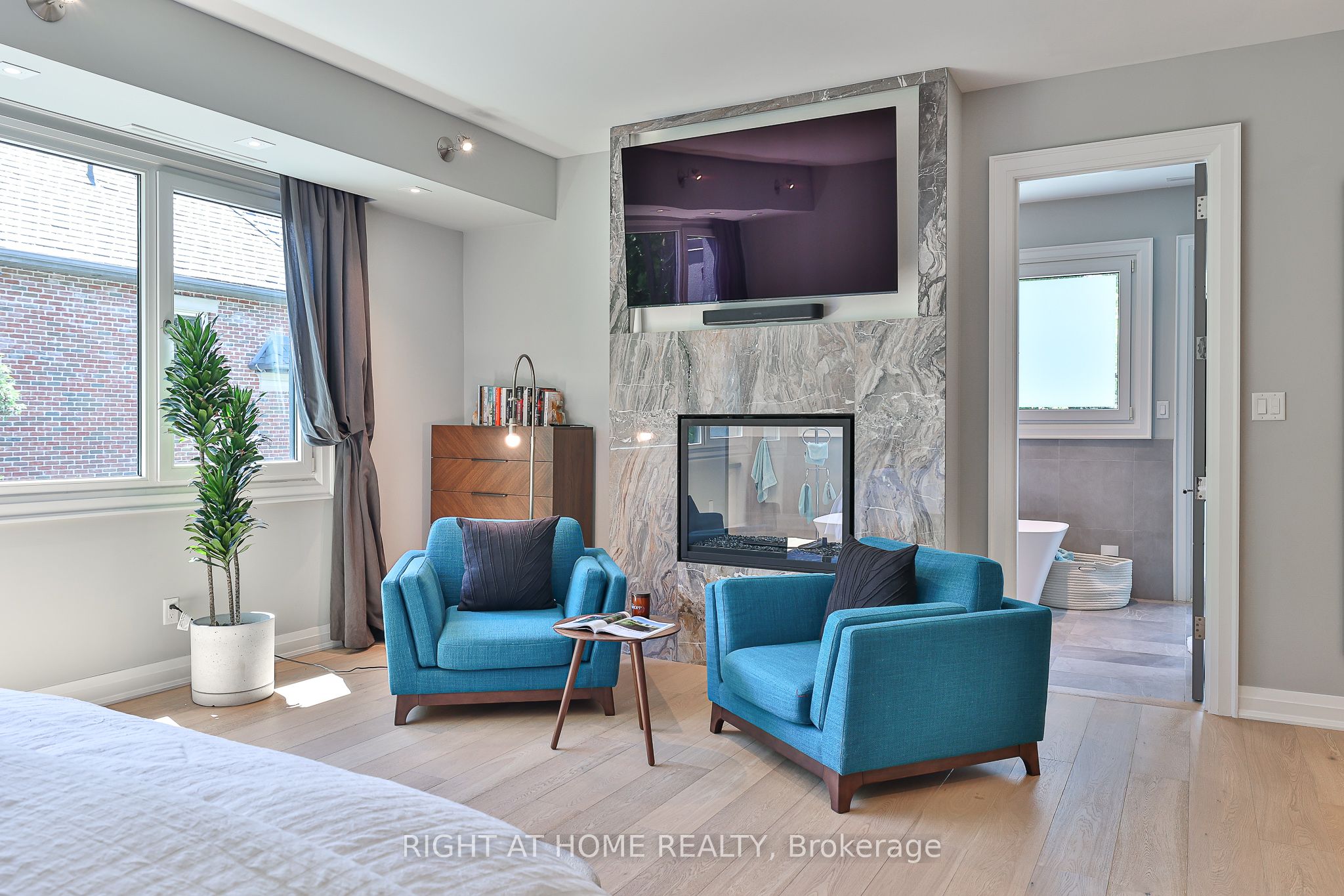 179 Old Yonge Street Property Photo 18