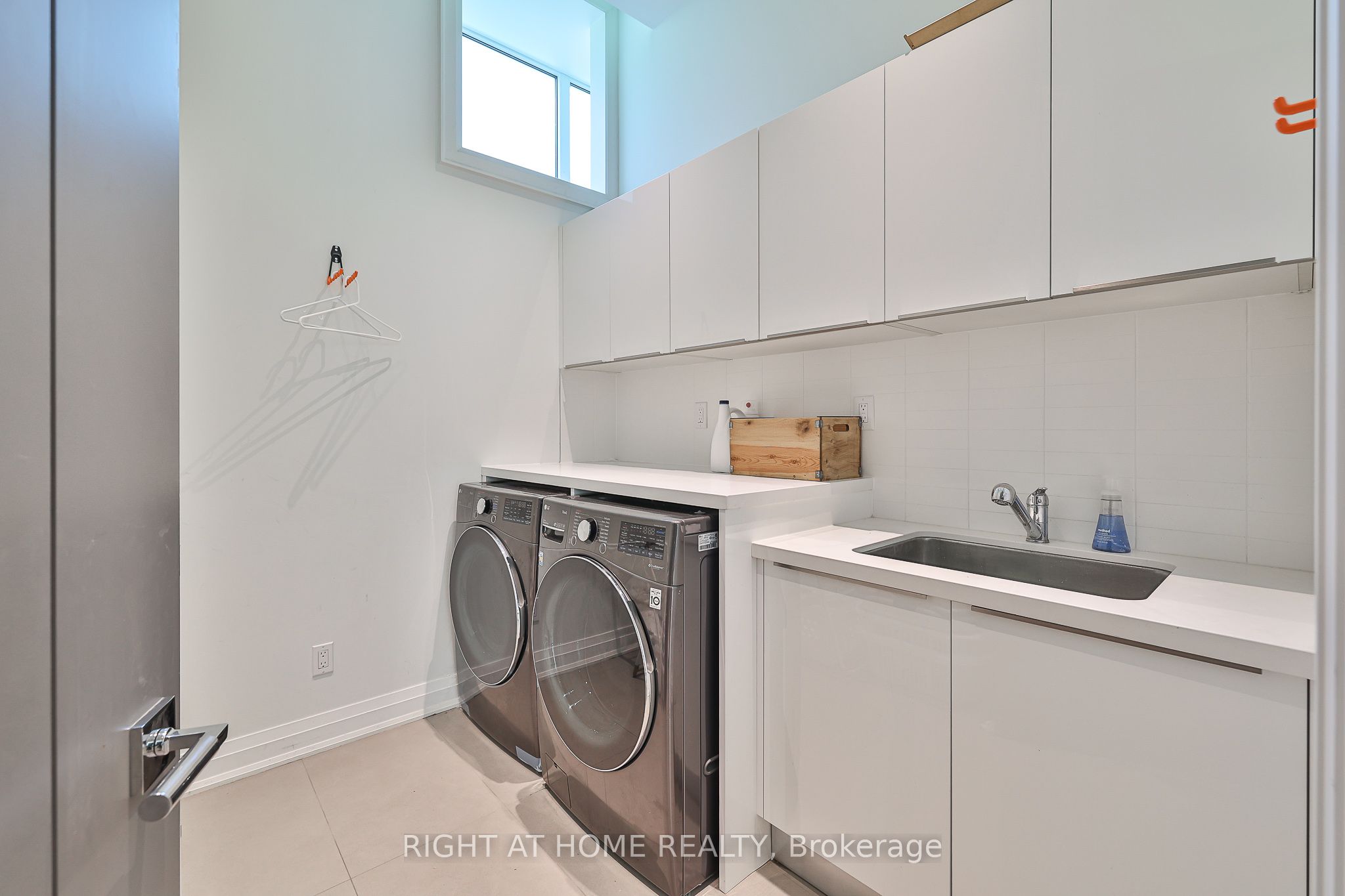 179 Old Yonge Street Property Photo 31