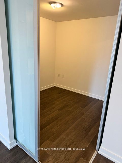 #708 - 11 Wellesley Street Property Photo 7