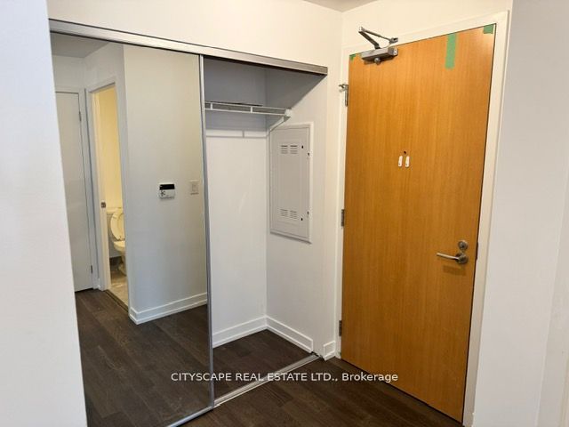 #708 - 11 Wellesley Street Property Photo 8