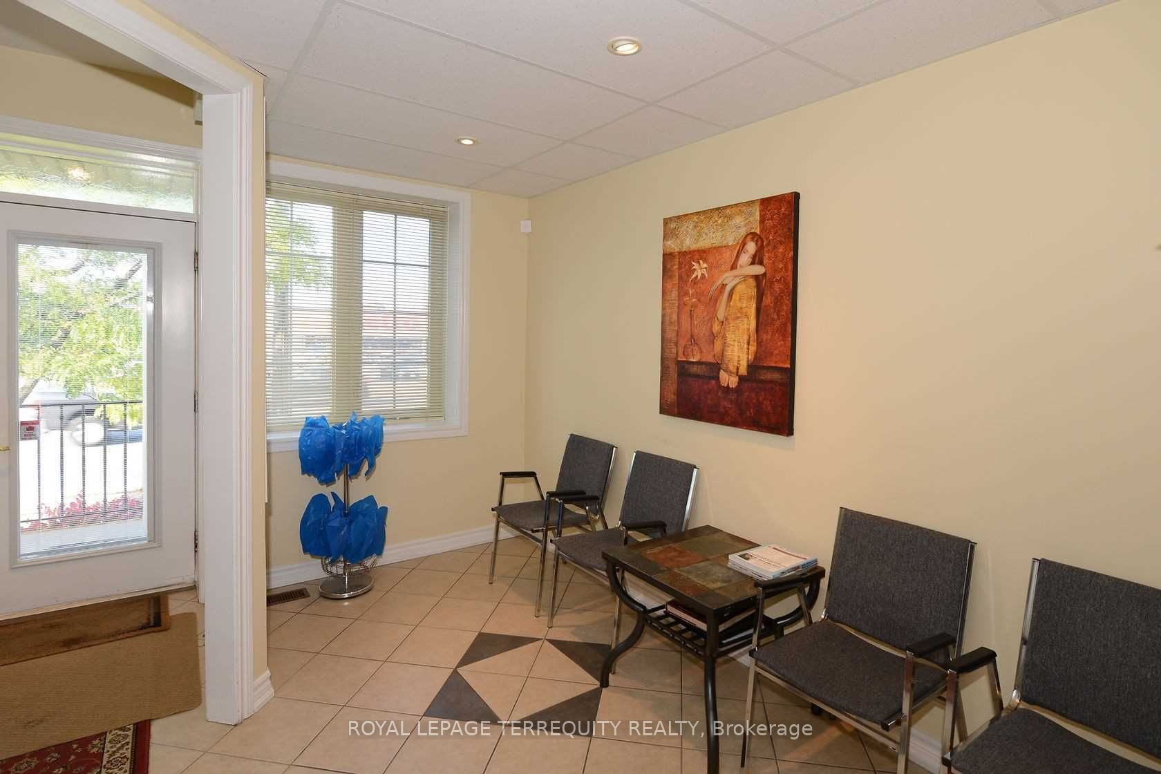 631 Sheppard Avenue Property Photo 3