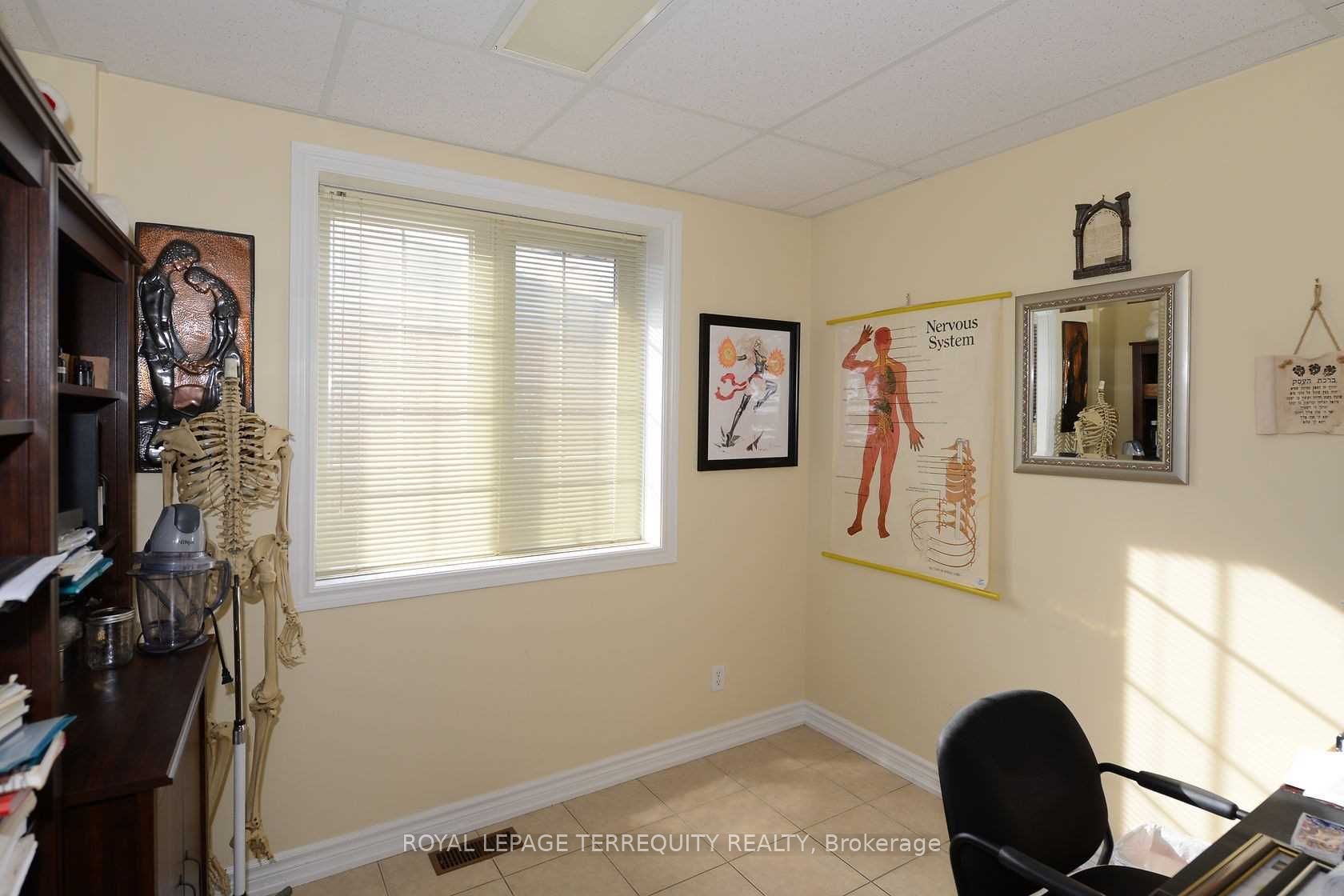 631 Sheppard Avenue Property Photo 10