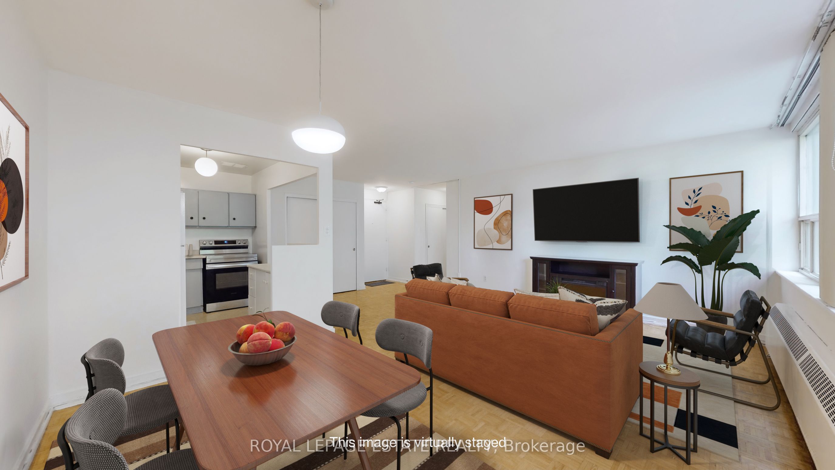 #208 - 160 The Donway Property Photo 6