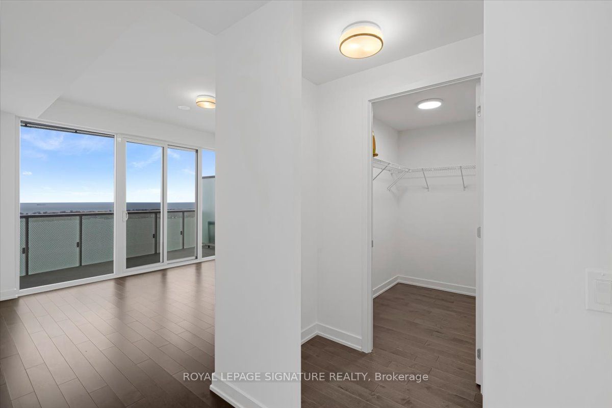 #3402 - 15 Queens Quay Property Photo 7