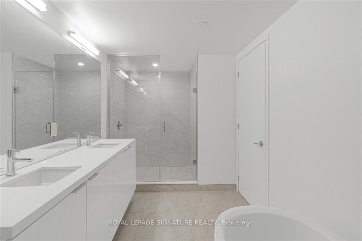 #3402 - 15 Queens Quay Property Photo 10