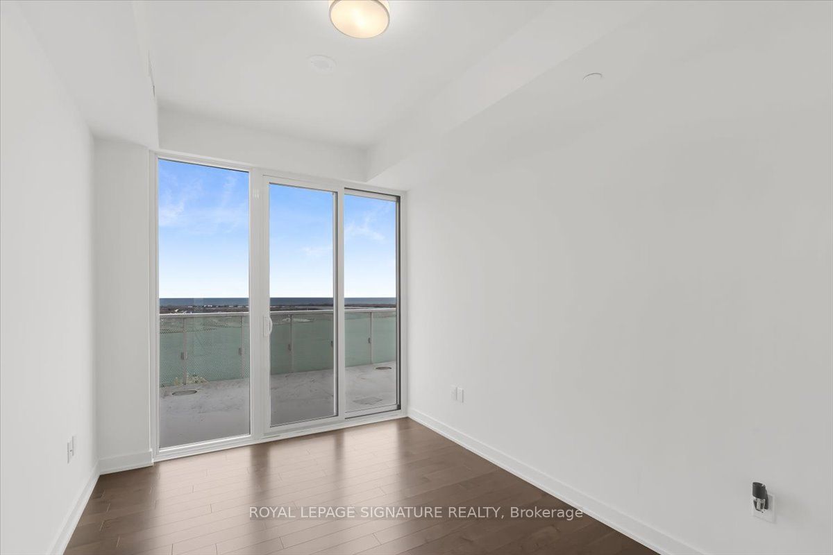 #3402 - 15 Queens Quay Property Photo 13