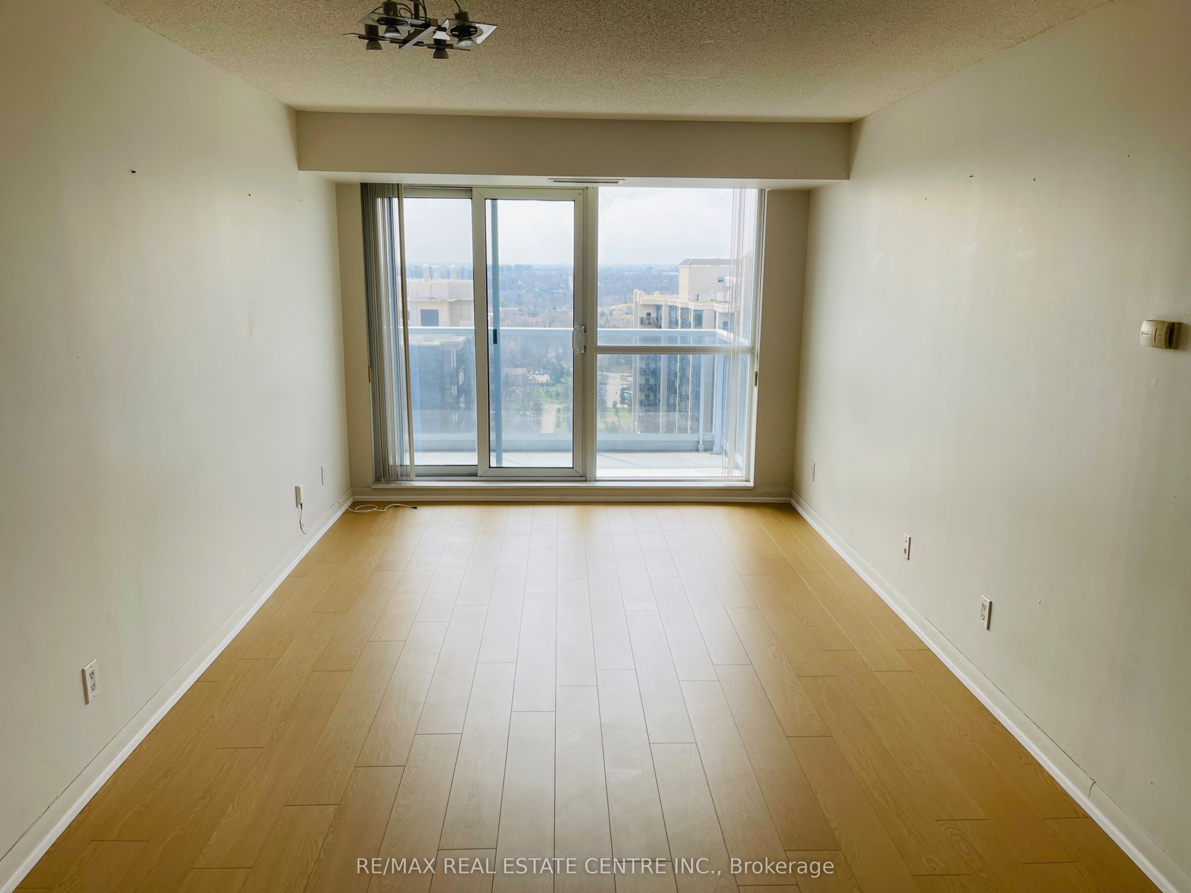 #3303 - 4968 Yonge Street Property Photo 5
