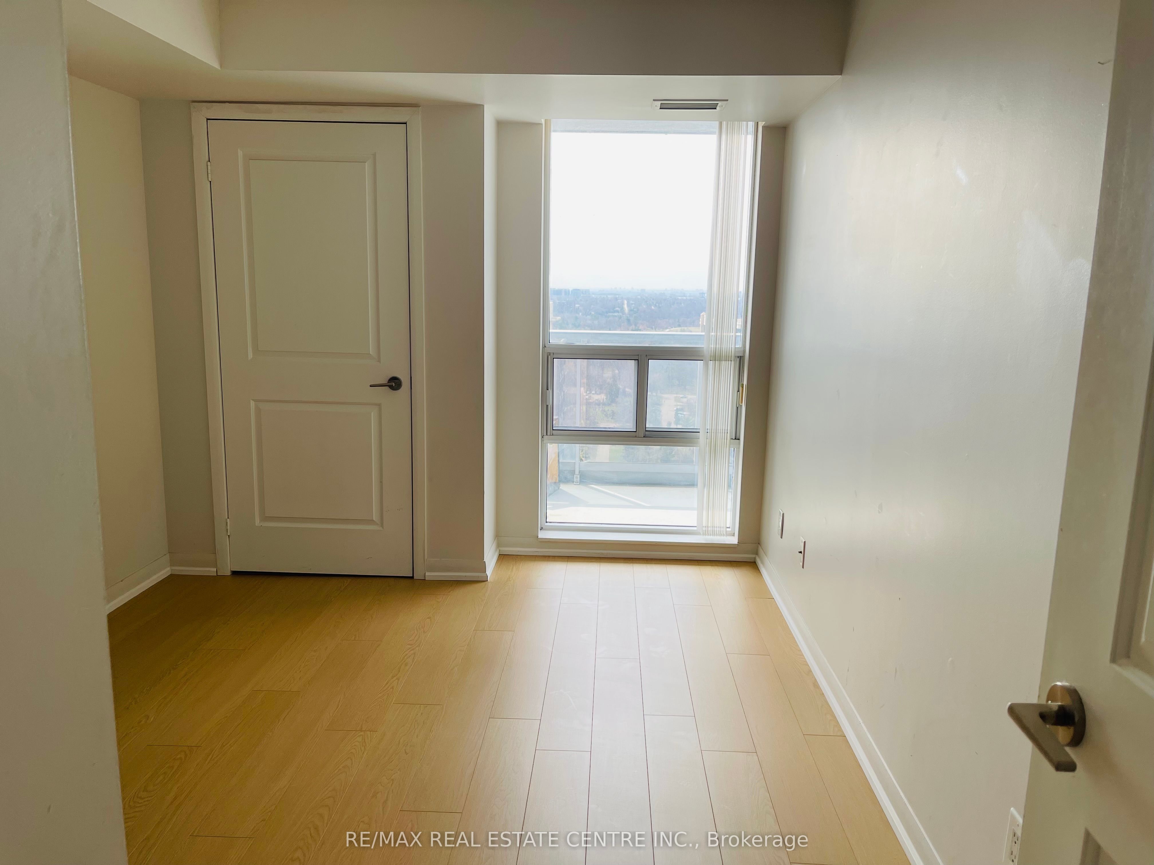 #3303 - 4968 Yonge Street Property Photo 10