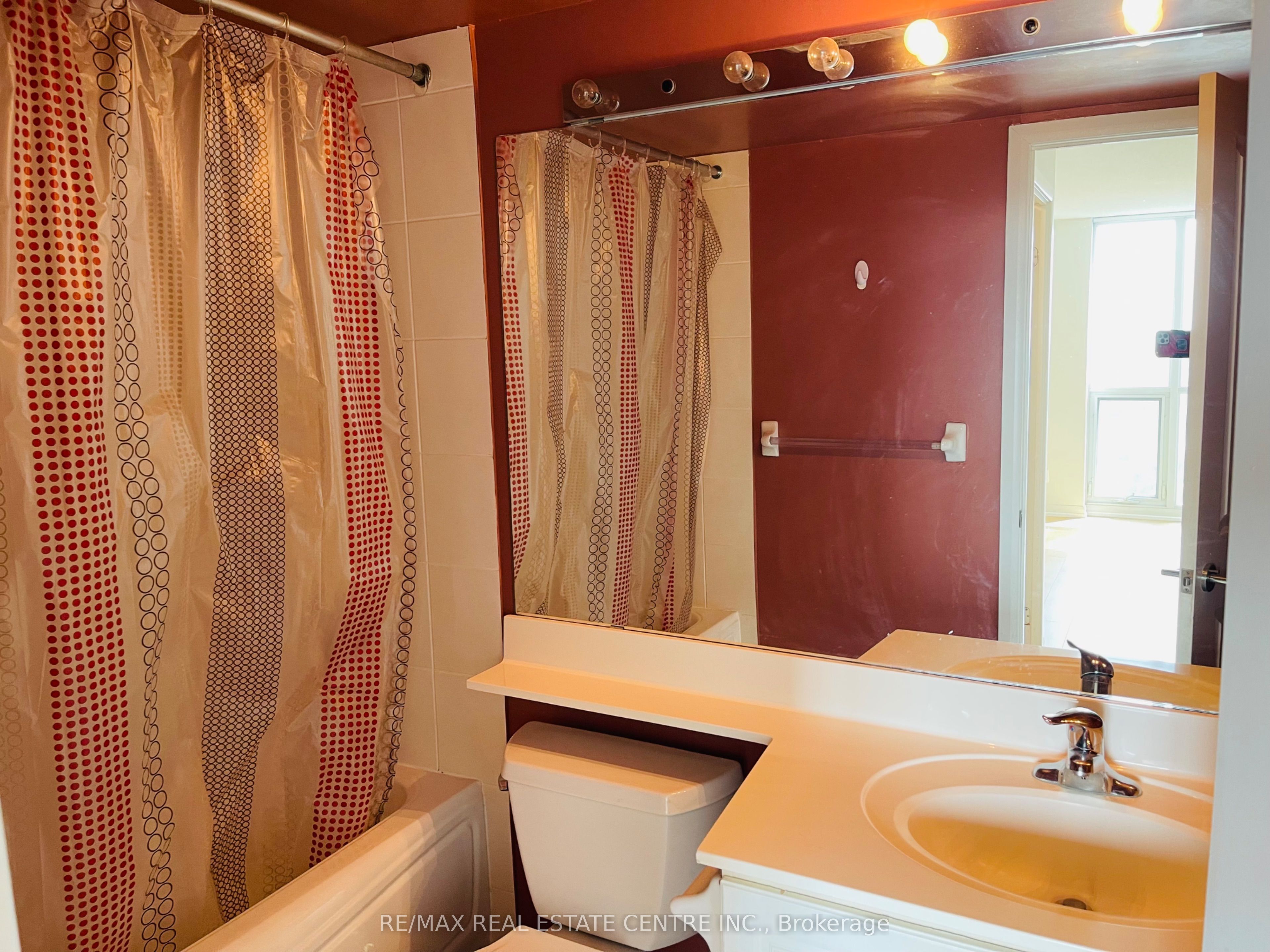 #3303 - 4968 Yonge Street Property Photo 12