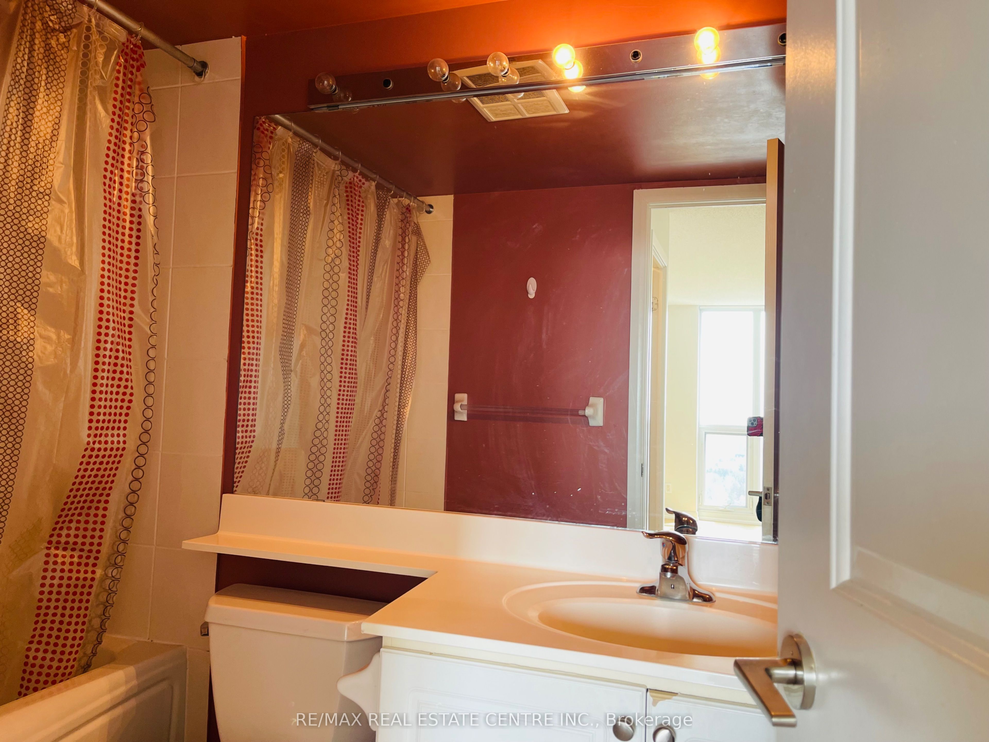 #3303 - 4968 Yonge Street Property Photo 13