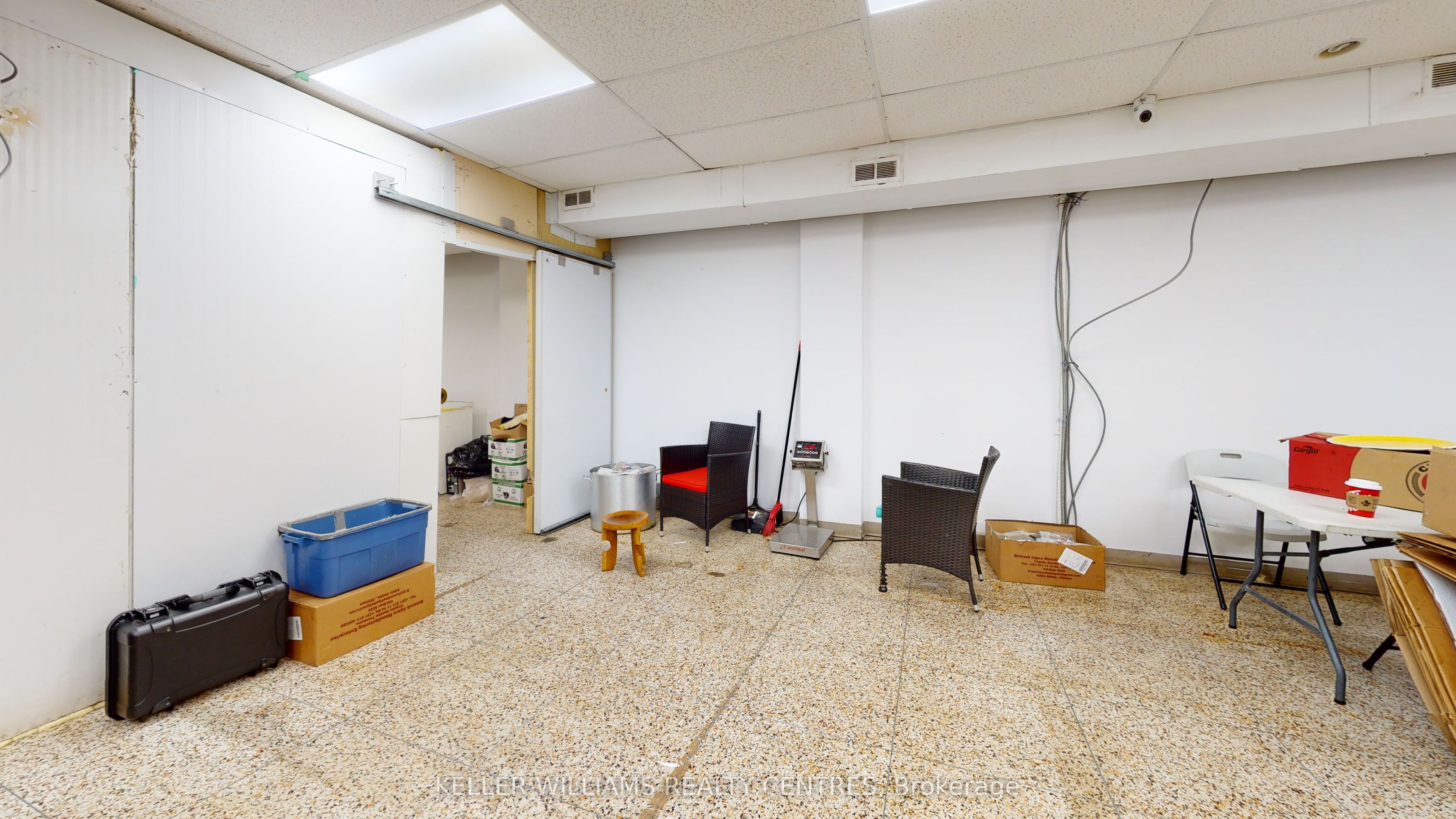 621 Vaughan Road Property Photo 24