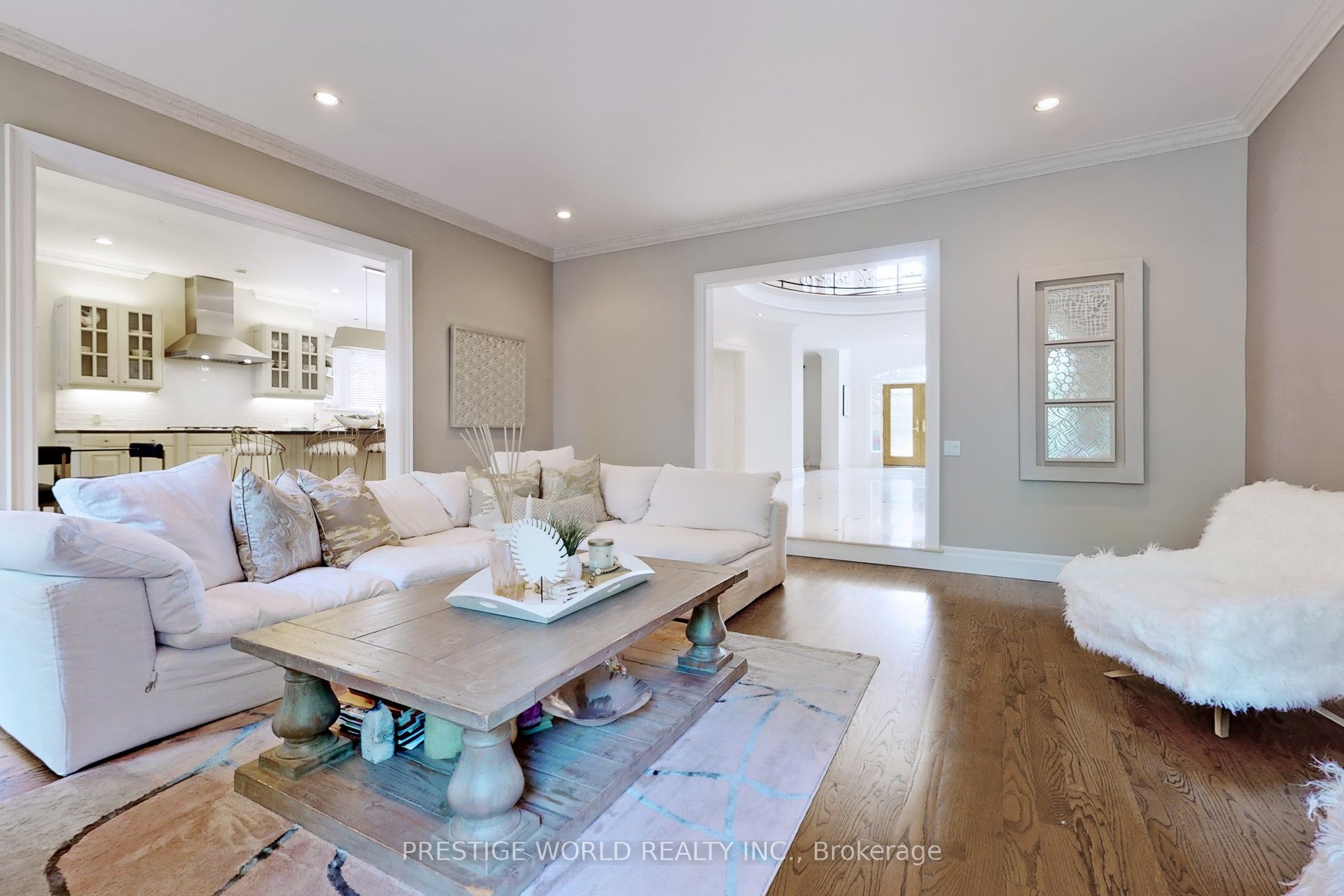 37 Rollscourt Drive Property Photo 11