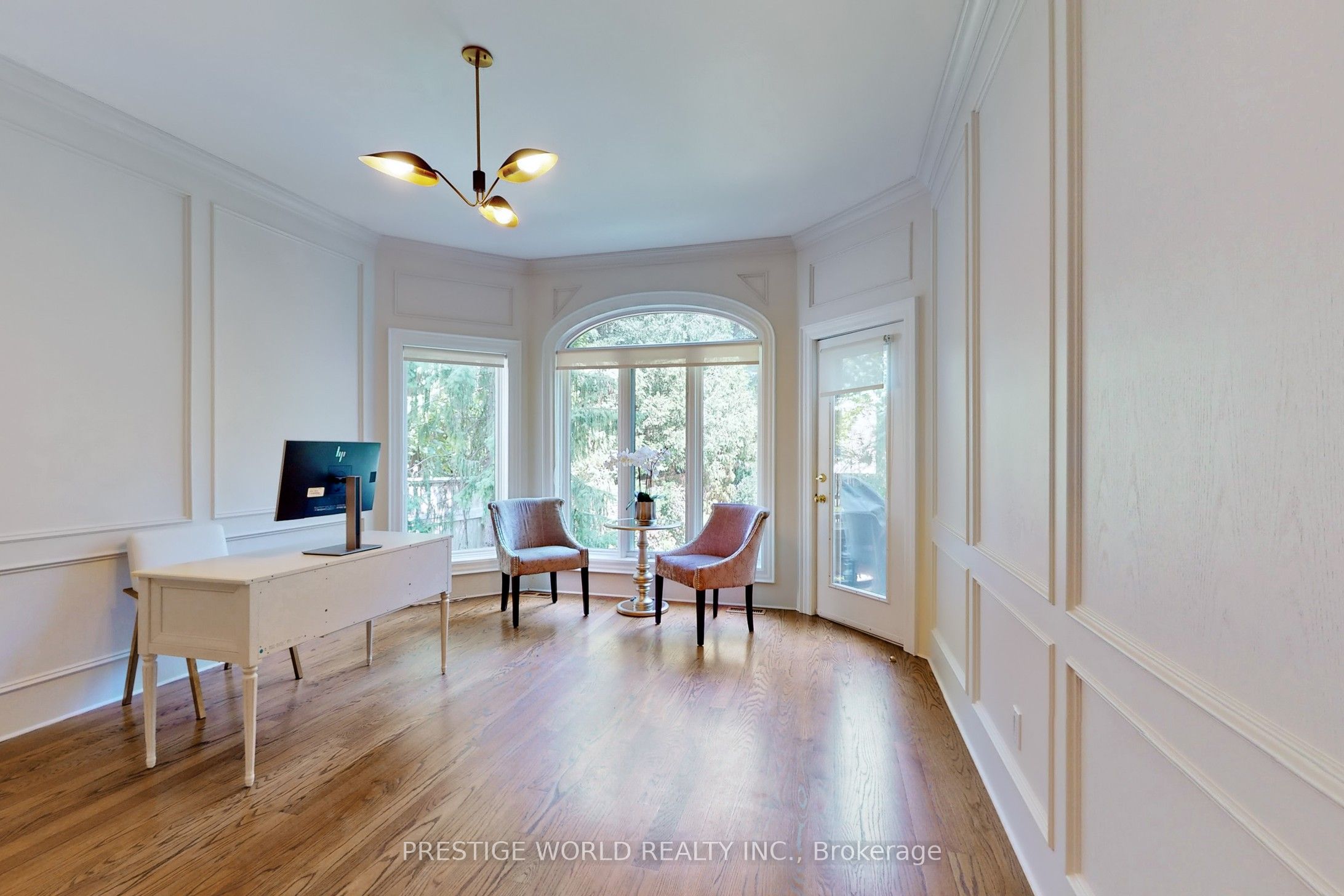 37 Rollscourt Drive Property Photo 18