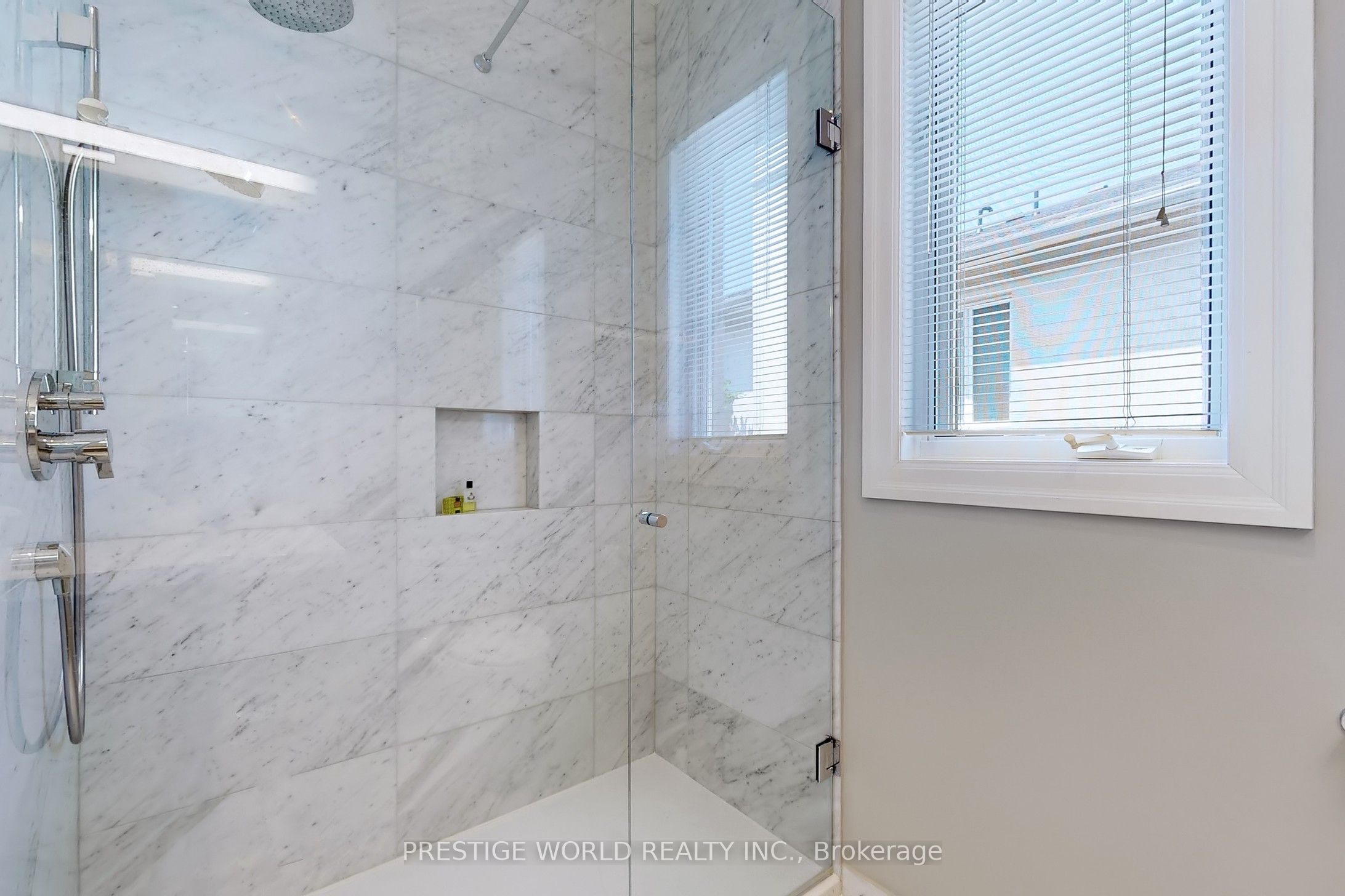 37 Rollscourt Drive Property Photo 31