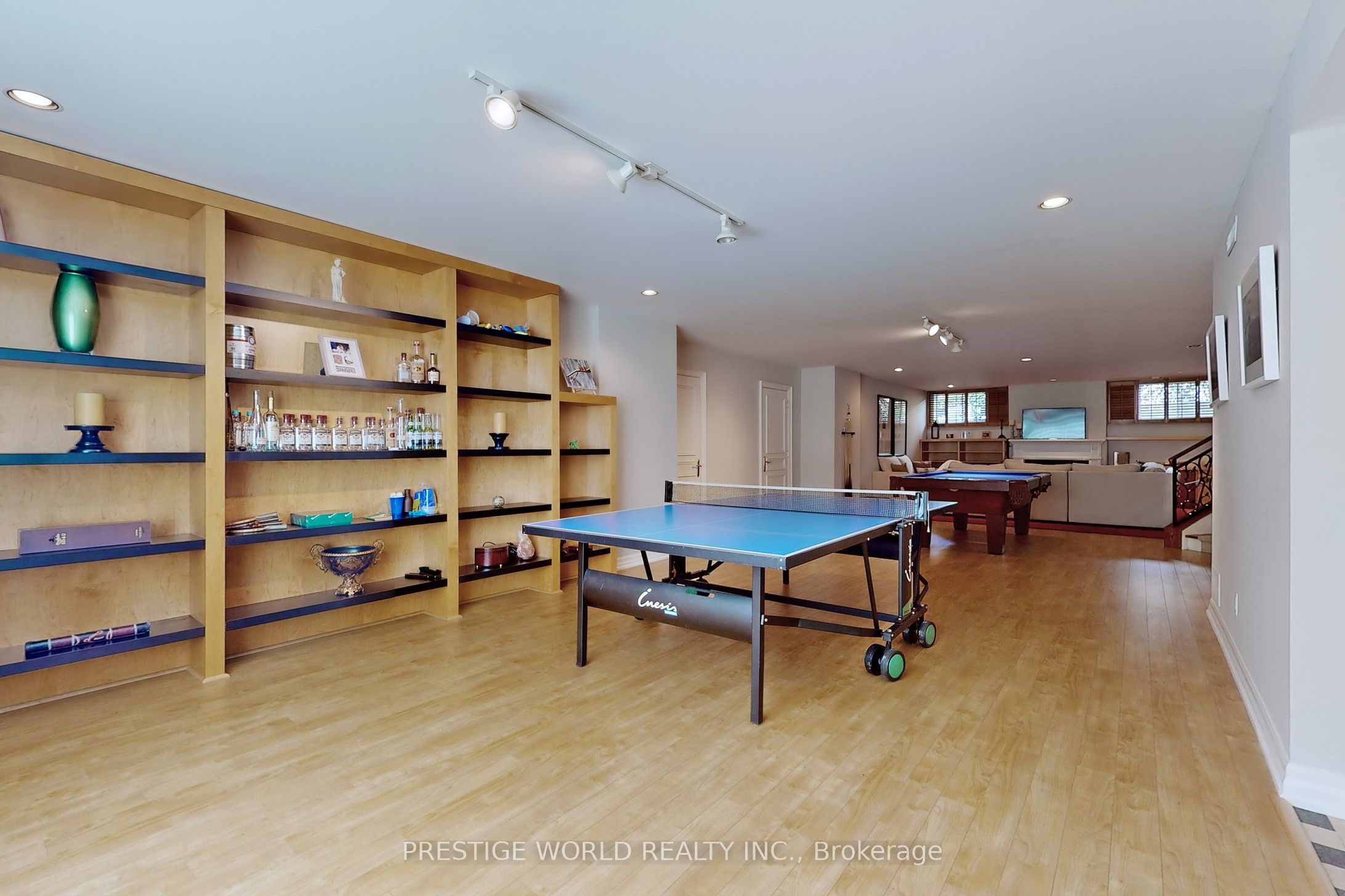37 Rollscourt Drive Property Photo 34
