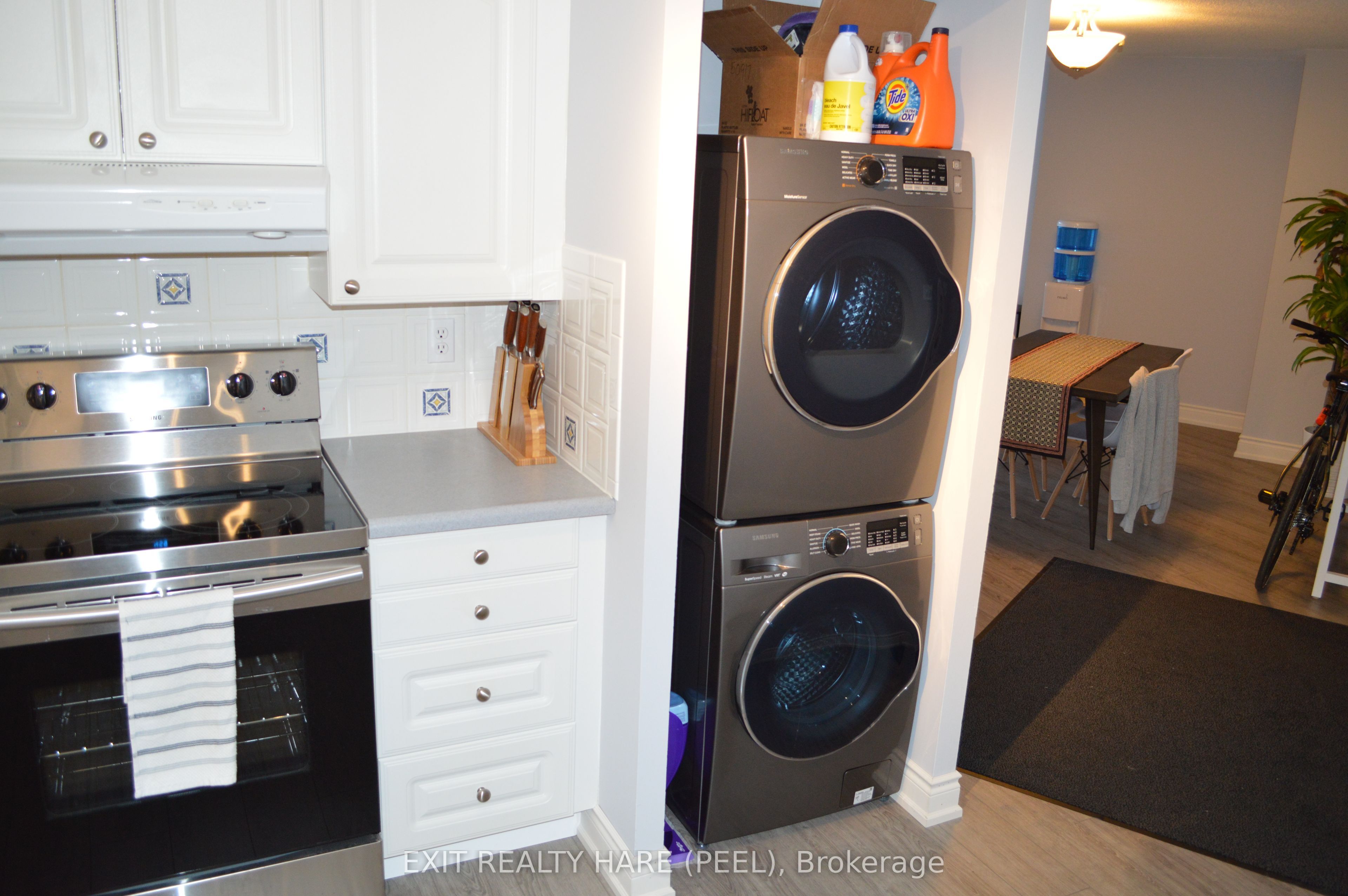 #1108 - 250 Queens Quay Property Photo 12