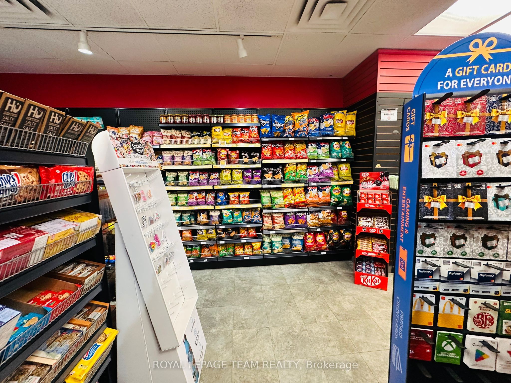 #105 - 262 Bloor St W Street Property Photo 3