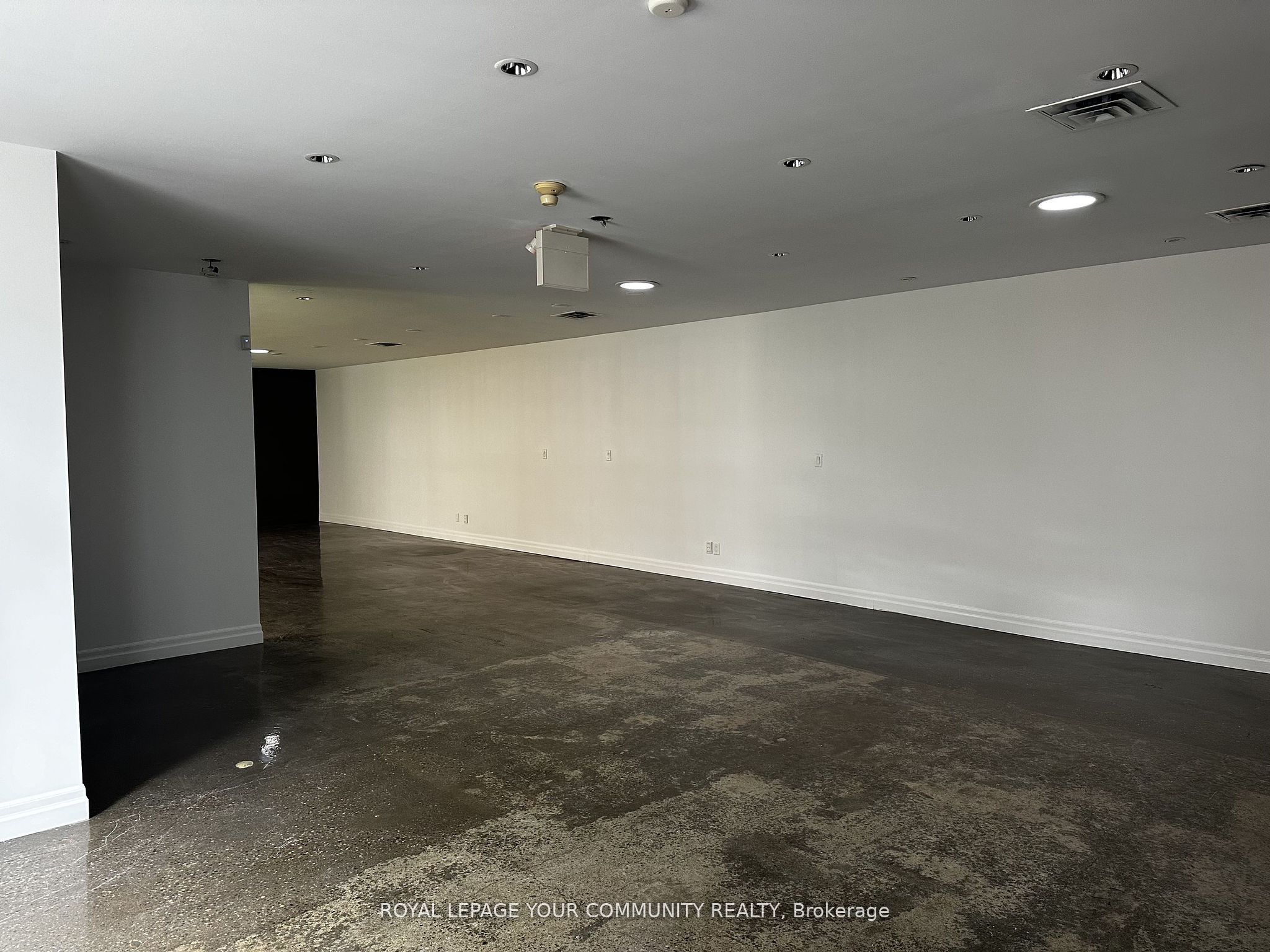 33 Britain Street Property Photo 3