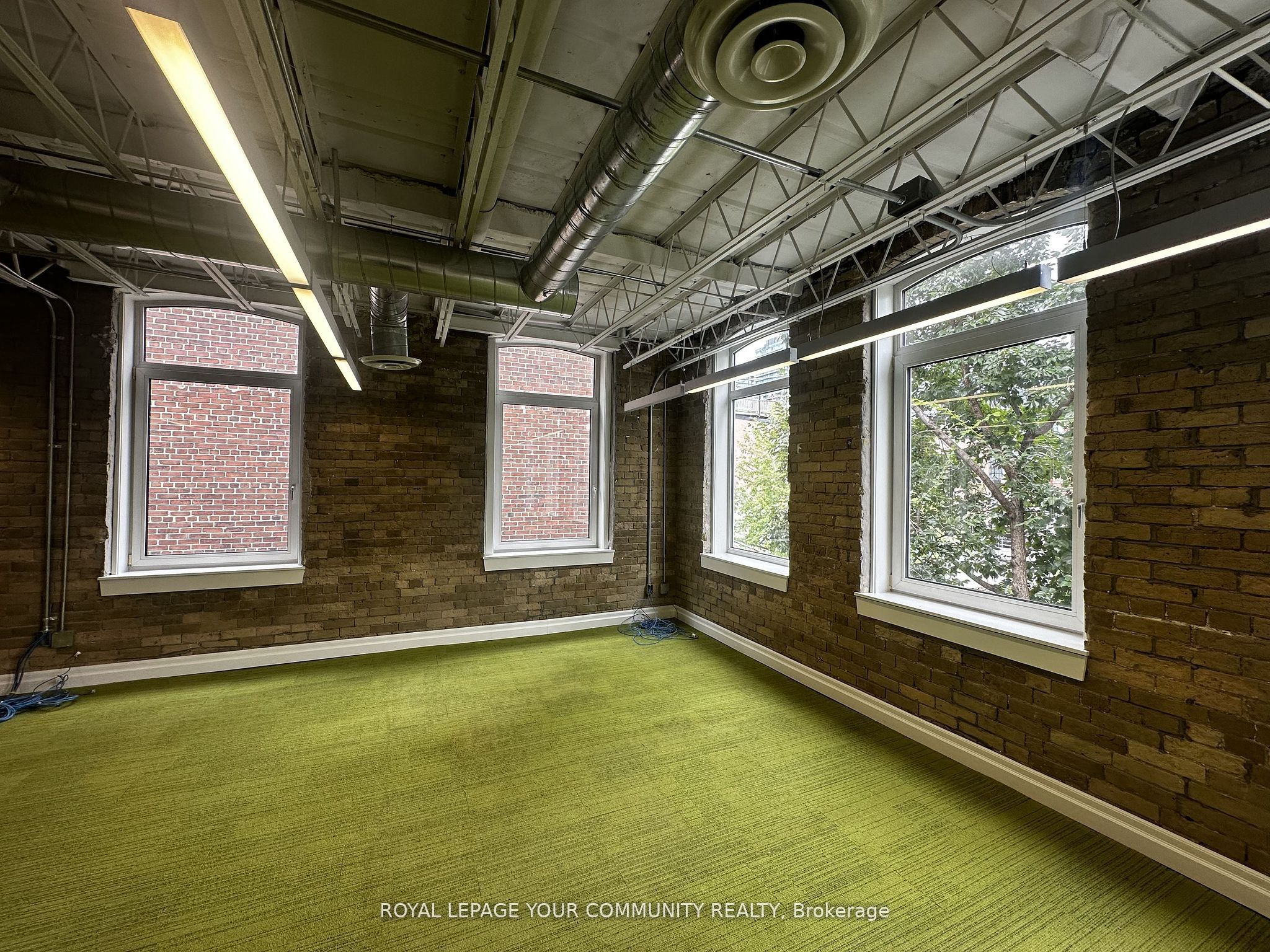 33 Britain Street Property Photo 6