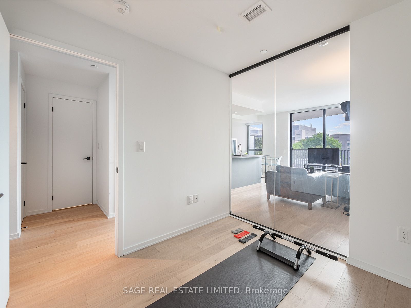 #404 - 41 Dovercourt Road Property Photo 21