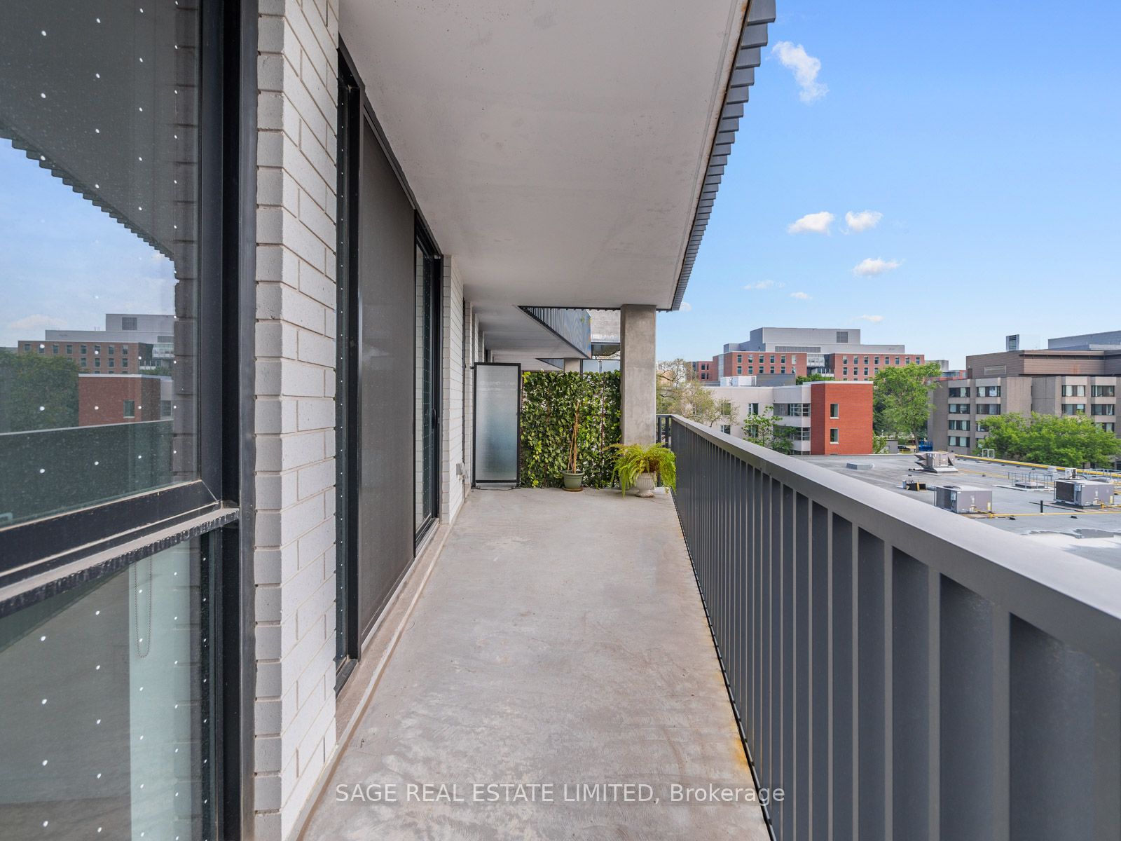 #404 - 41 Dovercourt Road Property Photo 30