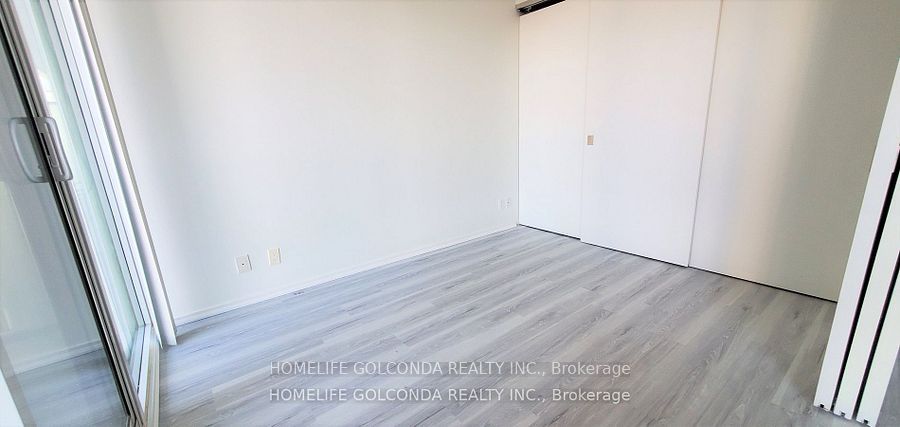 #1206 - 125 Peter Street Property Photo 4