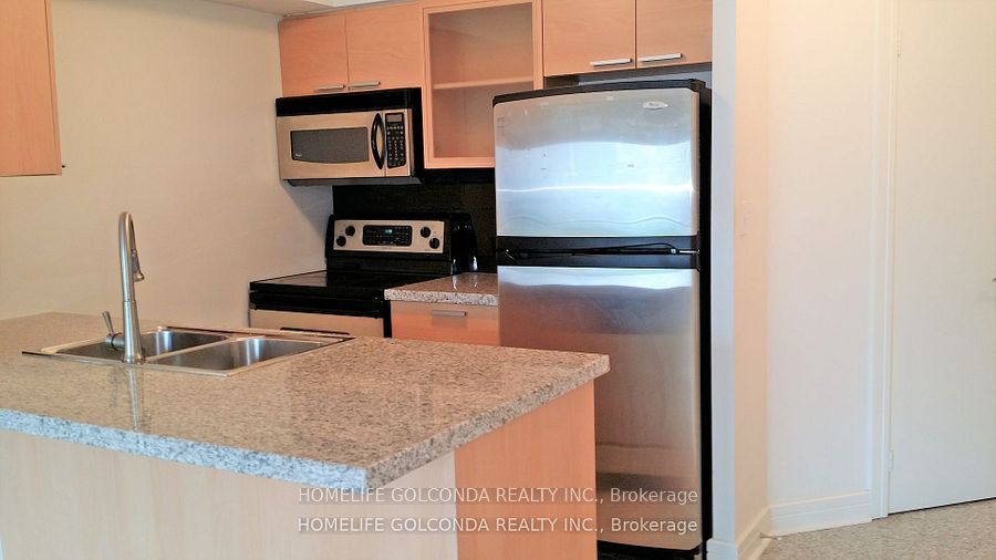#508 - 18 Harrison Garden Boulevard Property Photo 4