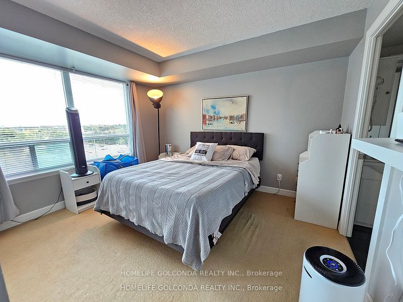 #508 - 18 Harrison Garden Boulevard Property Photo 11