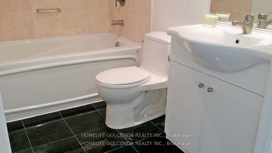 #508 - 18 Harrison Garden Boulevard Property Photo 15
