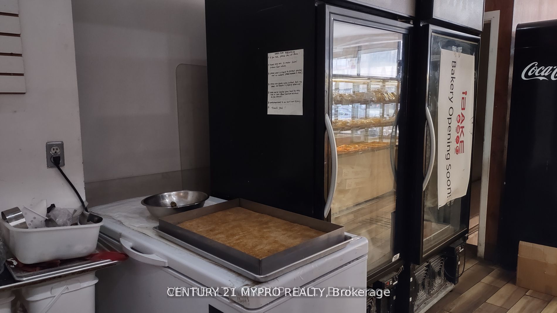 5459 Yonge Street Property Photo 7