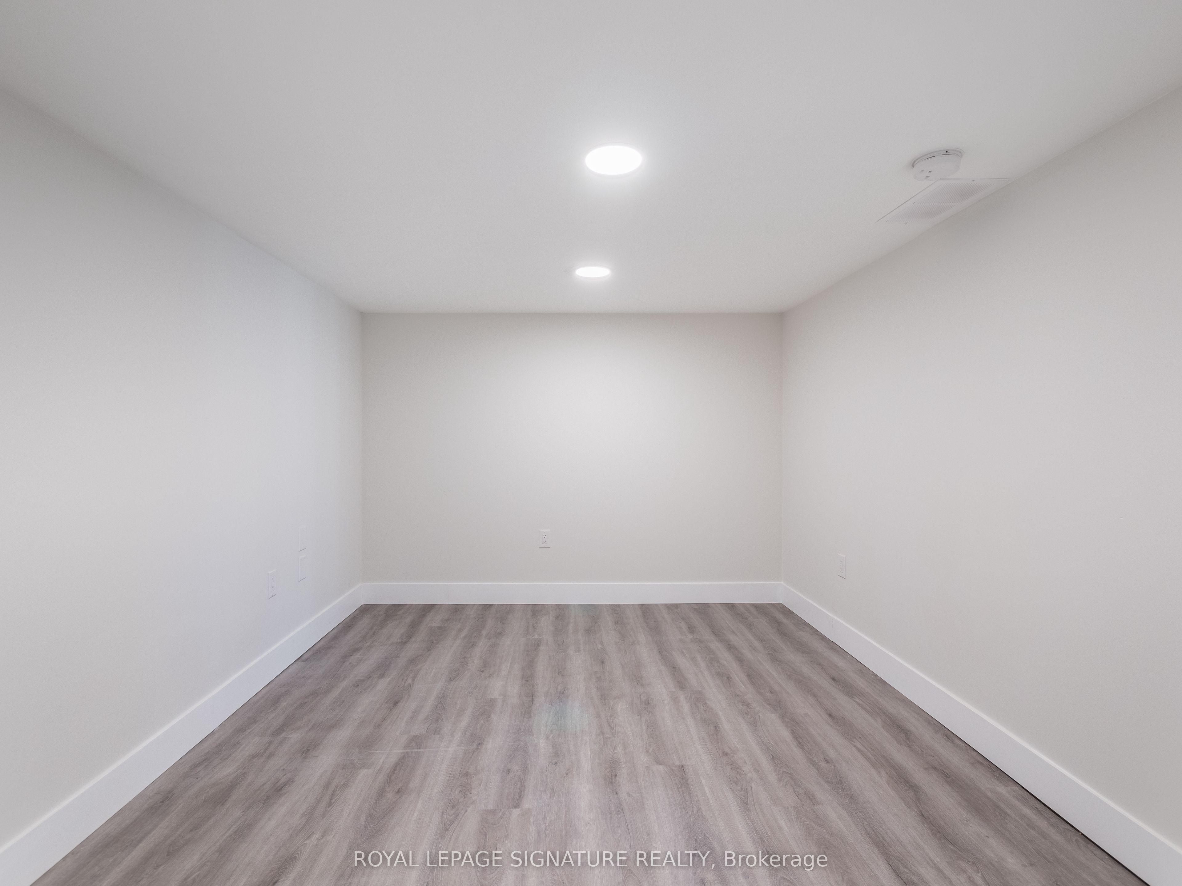 143 Sheppard Avenue Property Photo 25