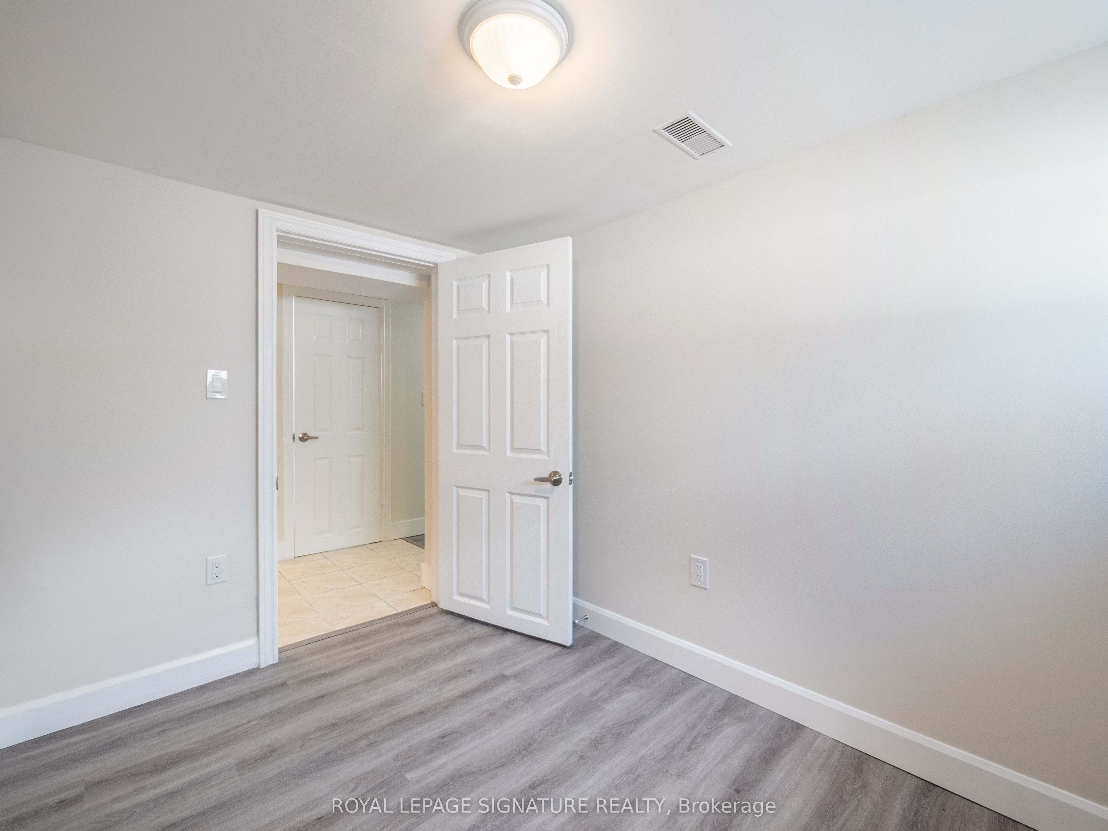 143 Sheppard Avenue Property Photo 28