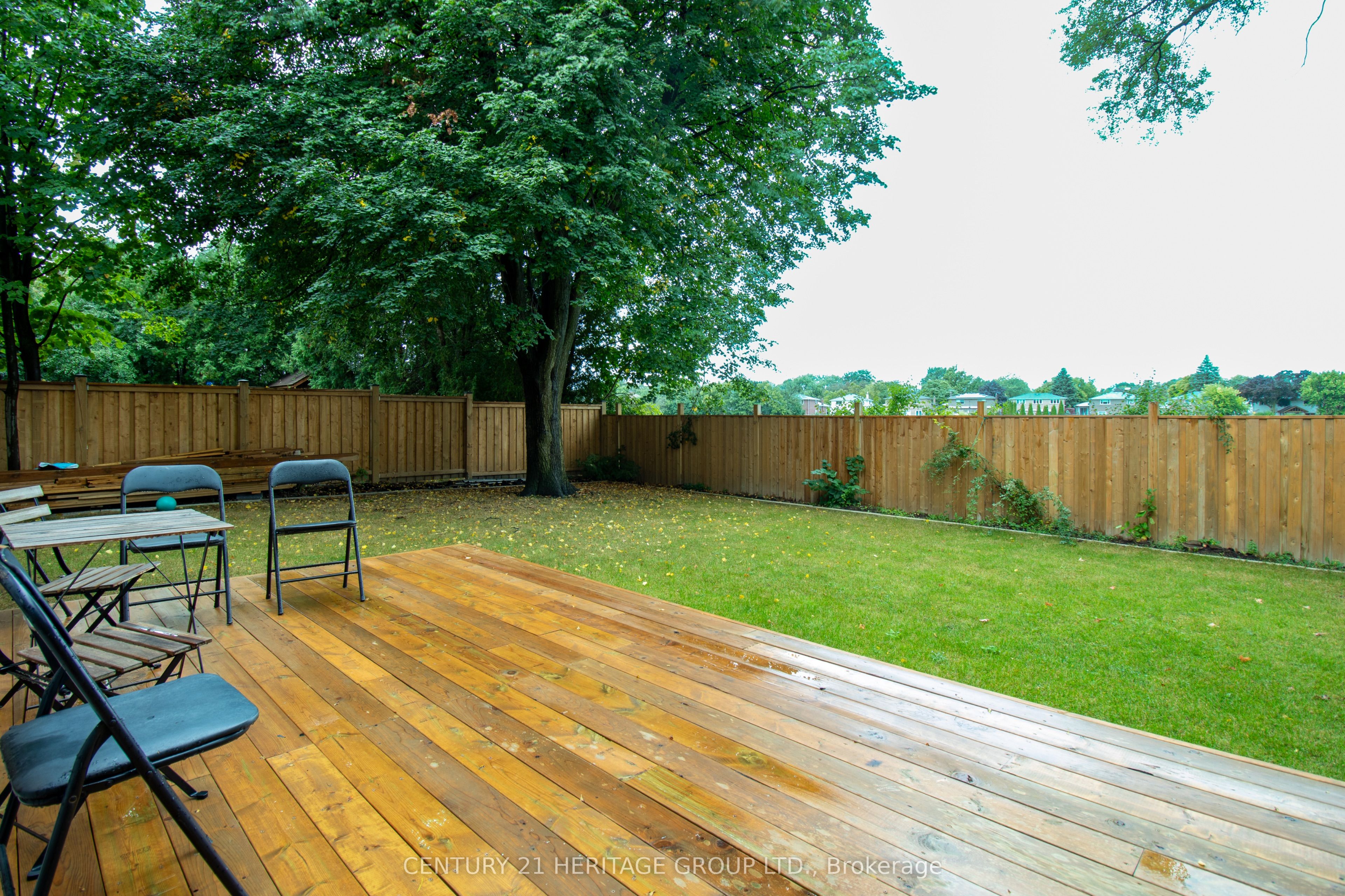 32 Devondale Avenue Property Photo 39