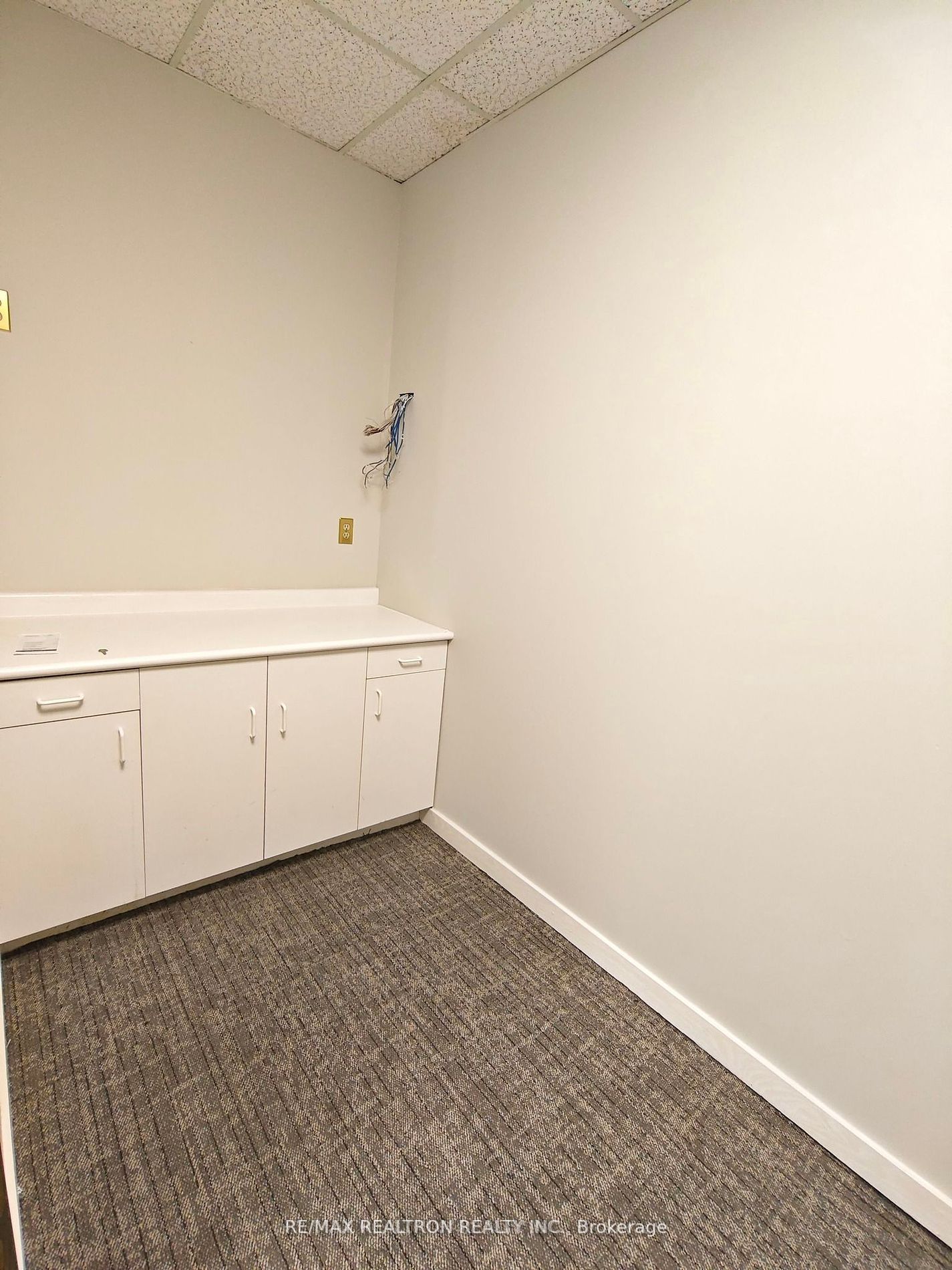 #219 - 1033 Bay Street Property Photo 19