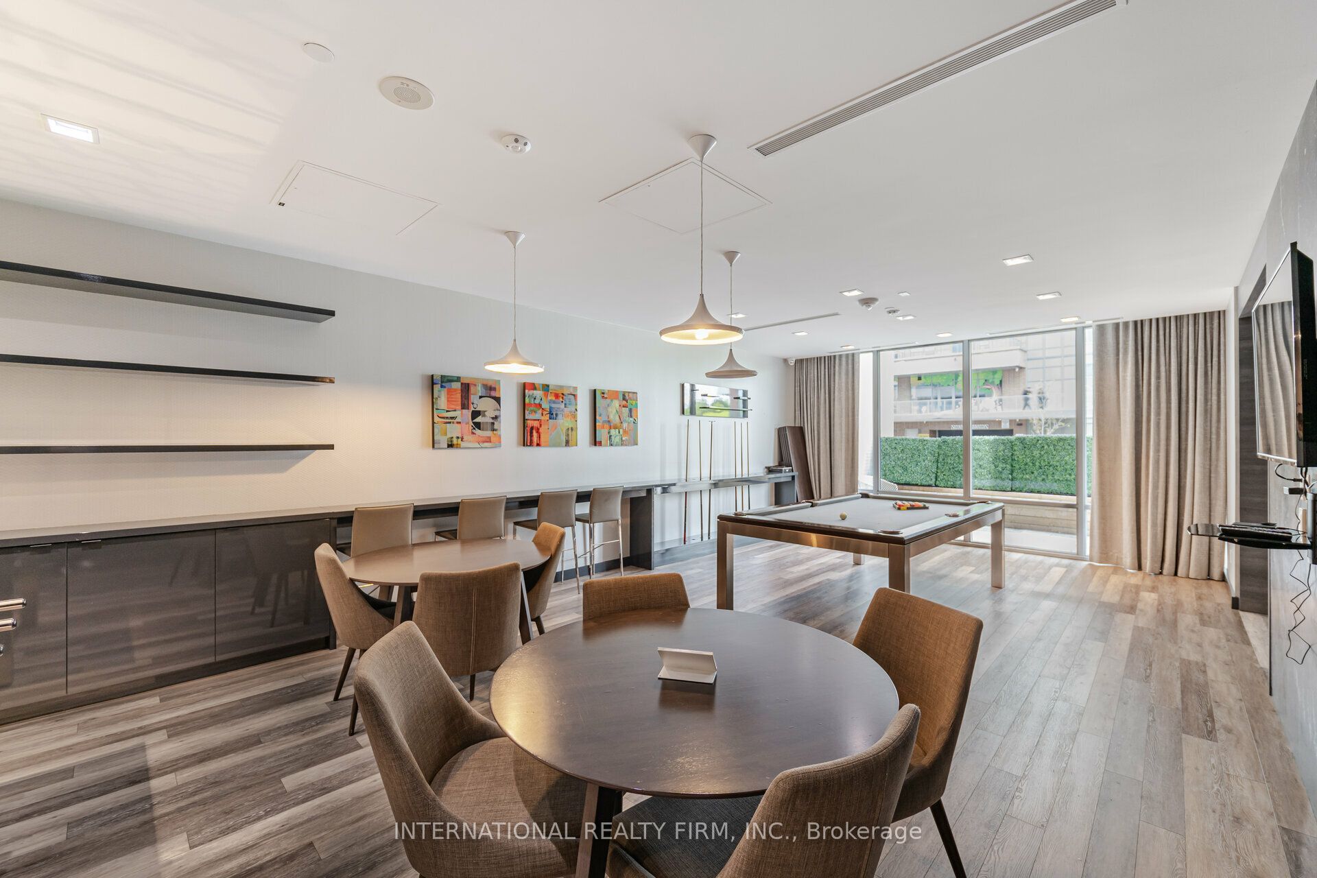 #303 - 52 Forest Manor Road Property Photo 25