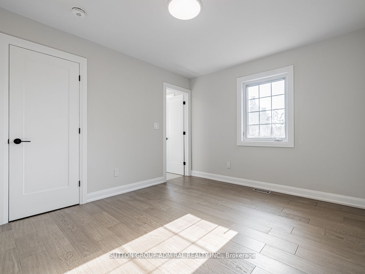 168 Haddington Avenue Property Photo 25