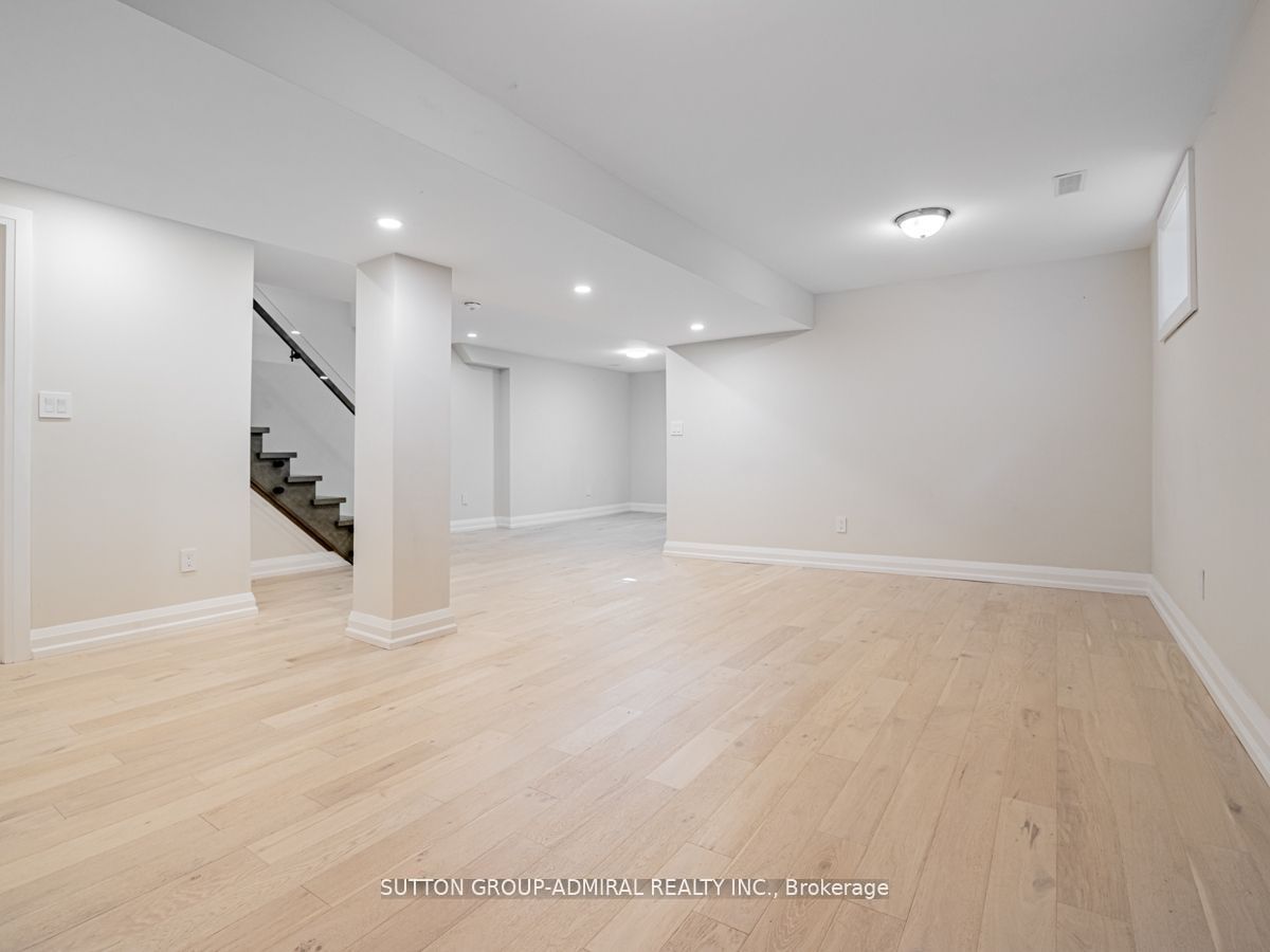 168 Haddington Avenue Property Photo 29