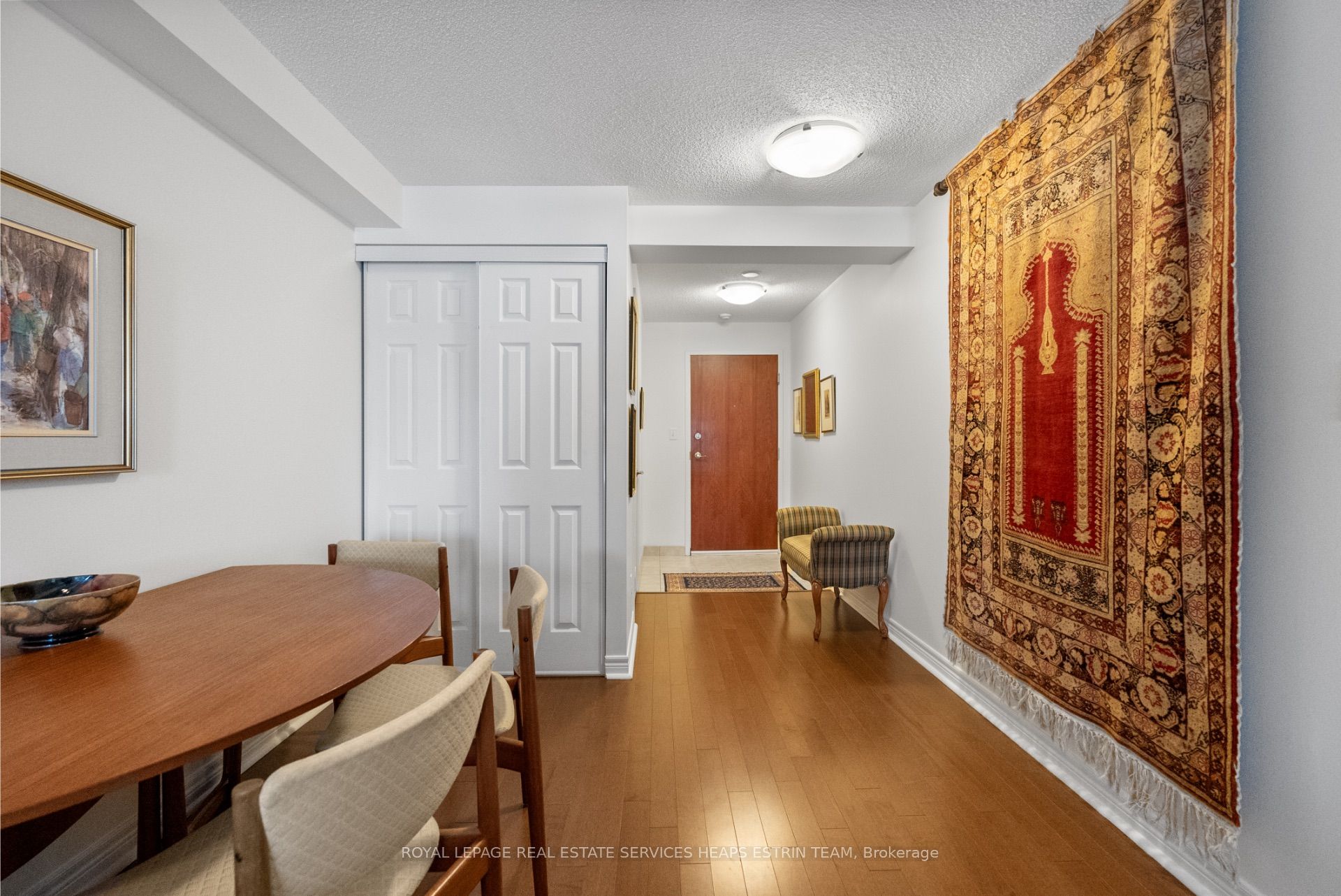 #102 - 645 Millwood Road Property Photo 5