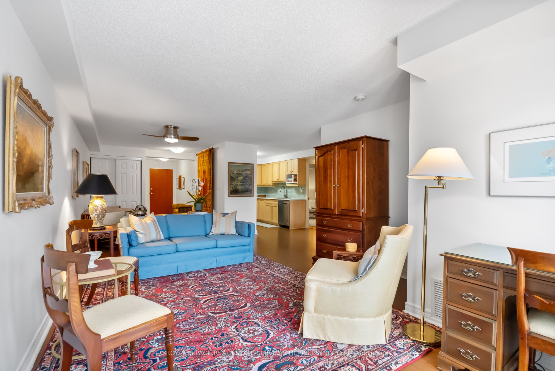 #102 - 645 Millwood Road Property Photo 10