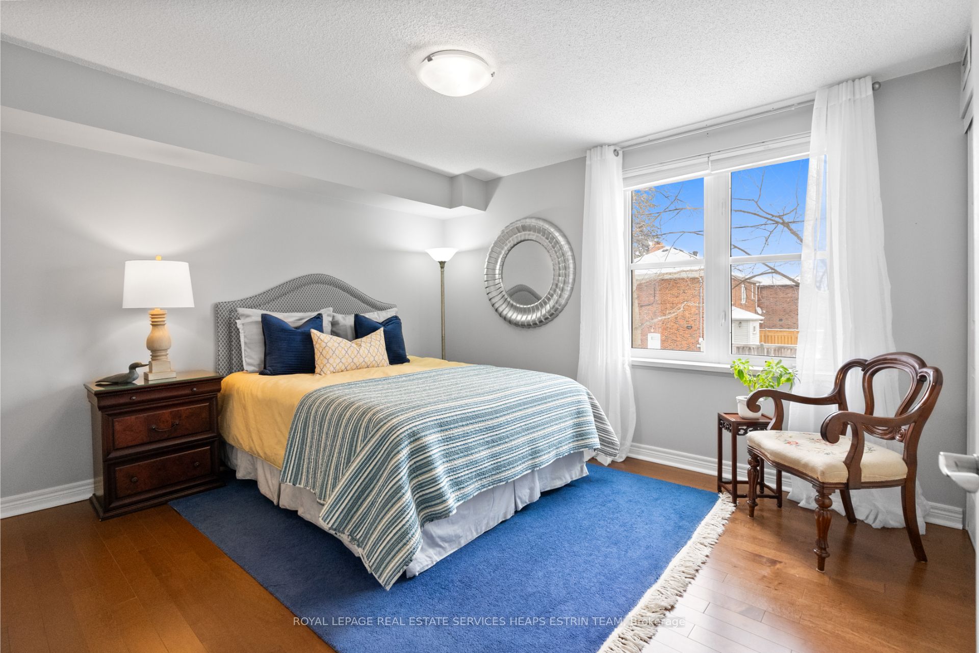 #102 - 645 Millwood Road Property Photo 14