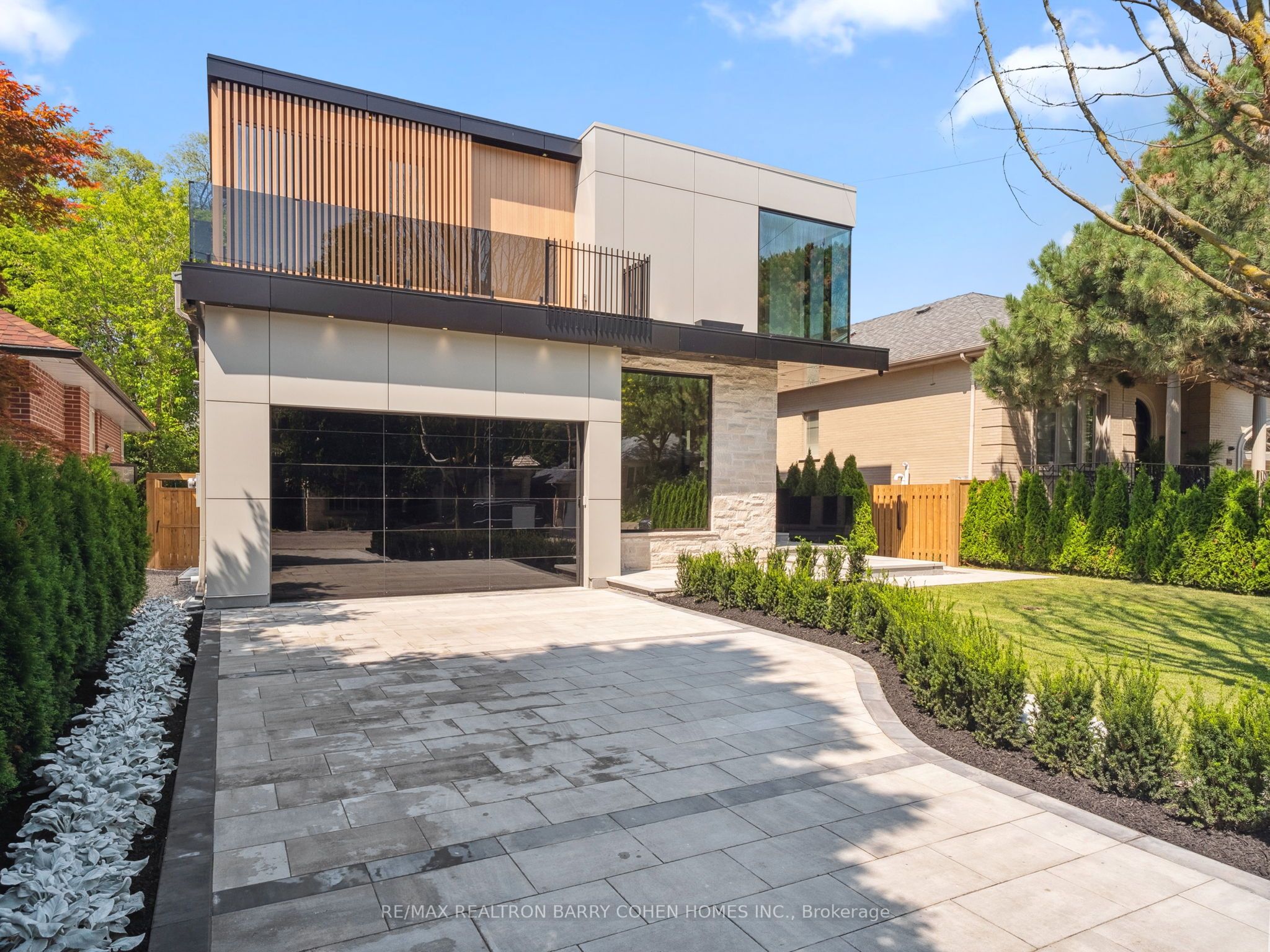 60 Alexandra Wood Property Photo 2