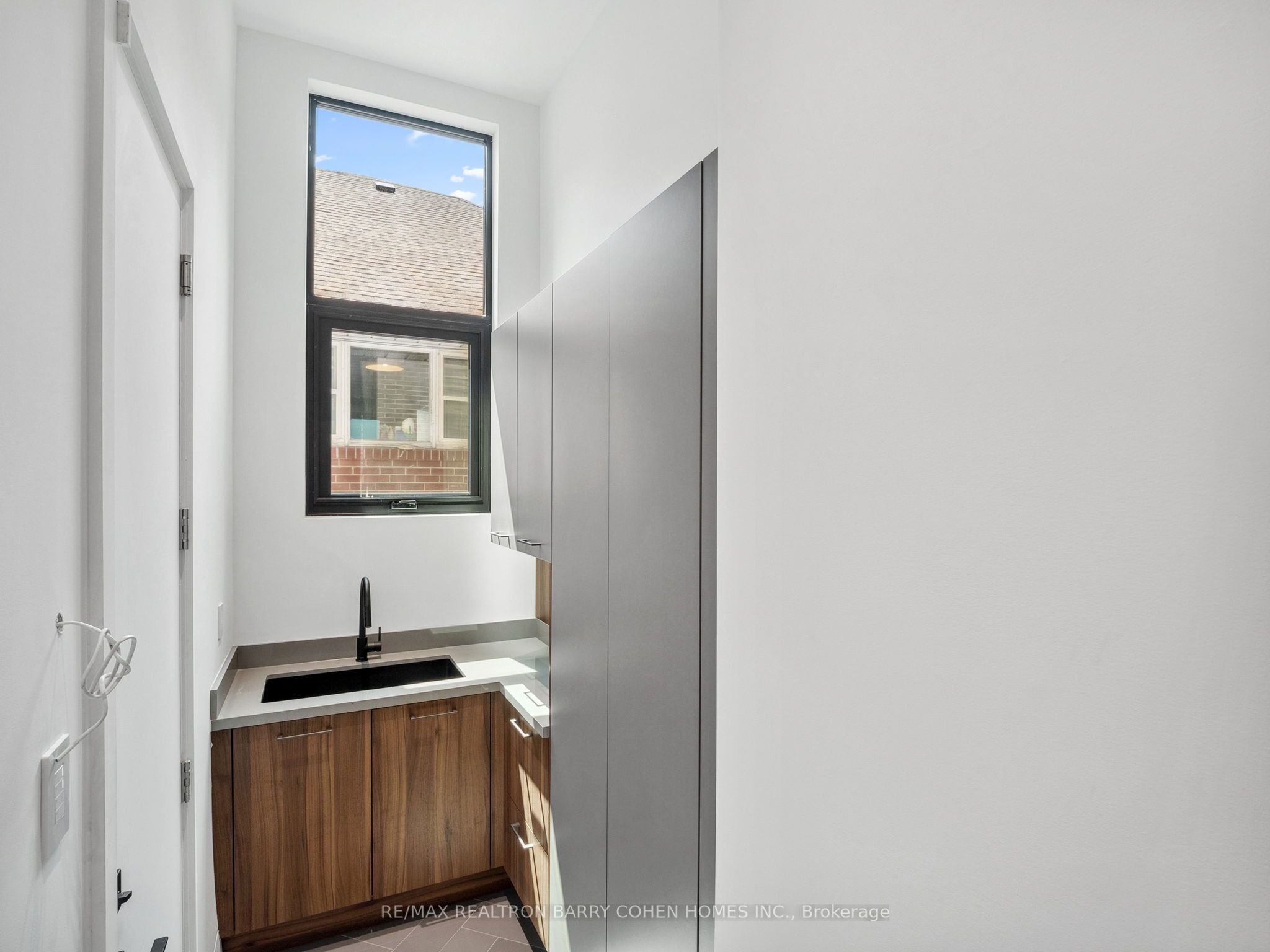 60 Alexandra Wood Property Photo 17